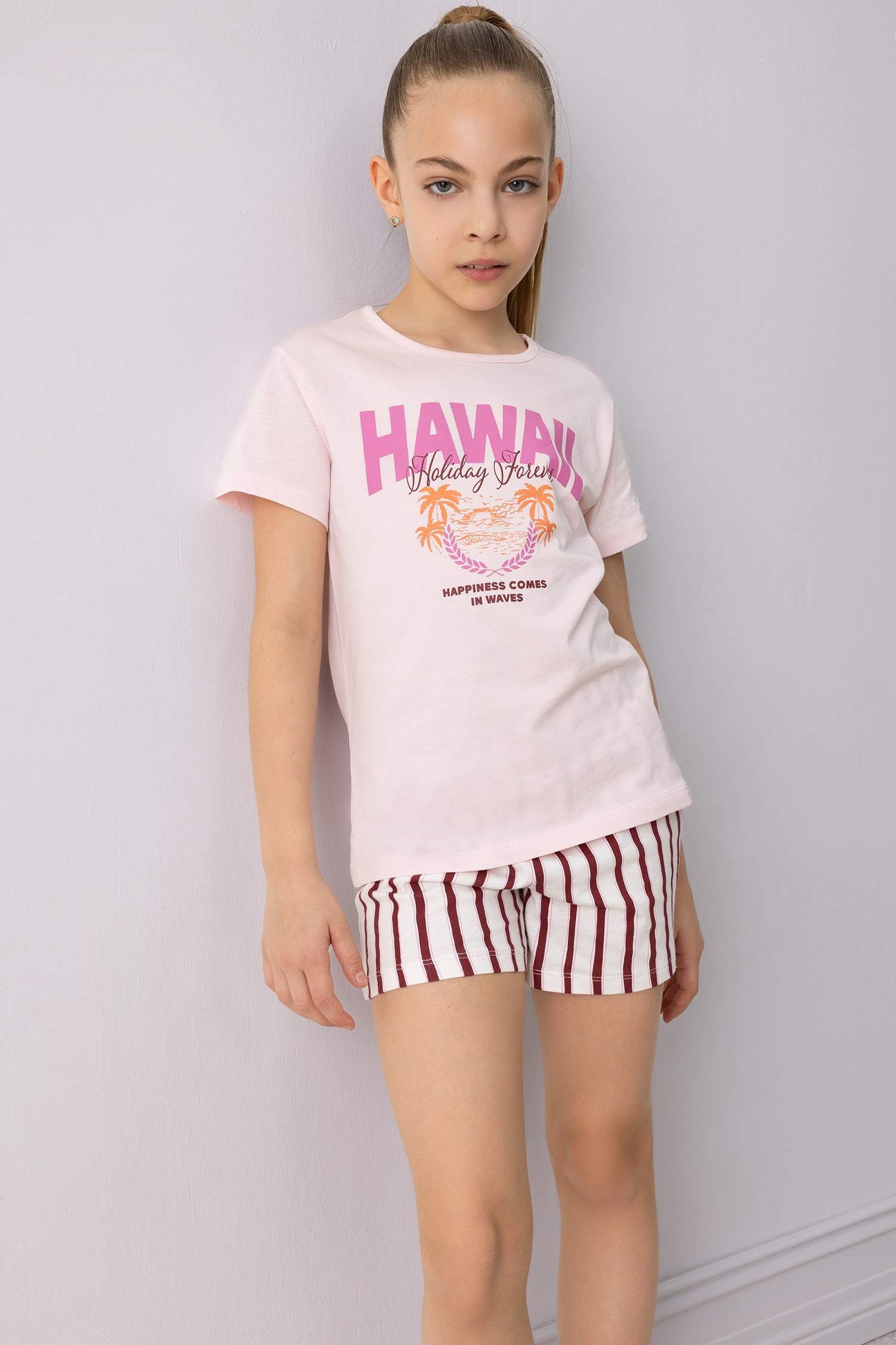 Kız Çocuk Pijama Takımı Baskılı Kısa Kollu Tişört Çizgili Şort