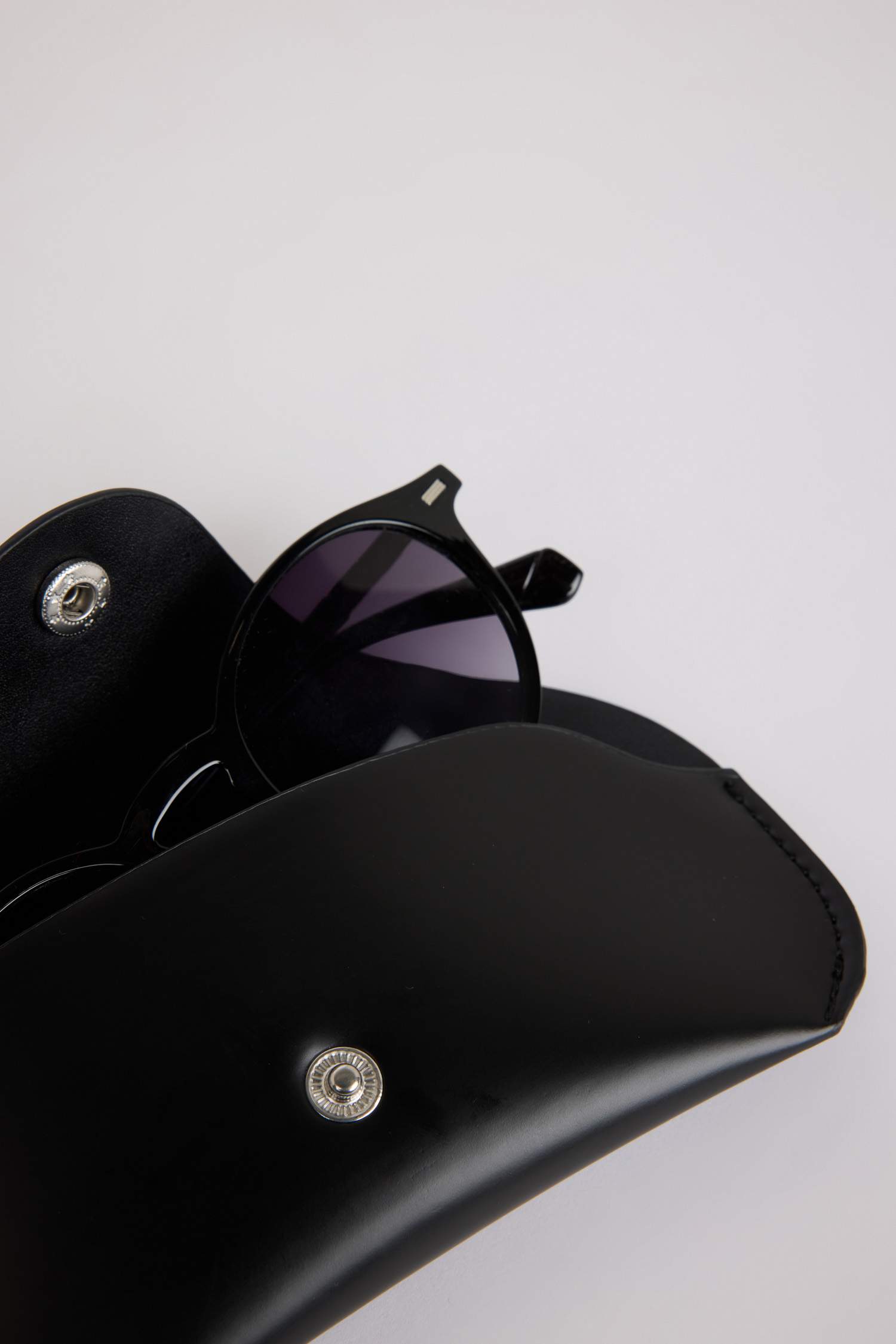 Unisex Faux Leather Sunglasses Case