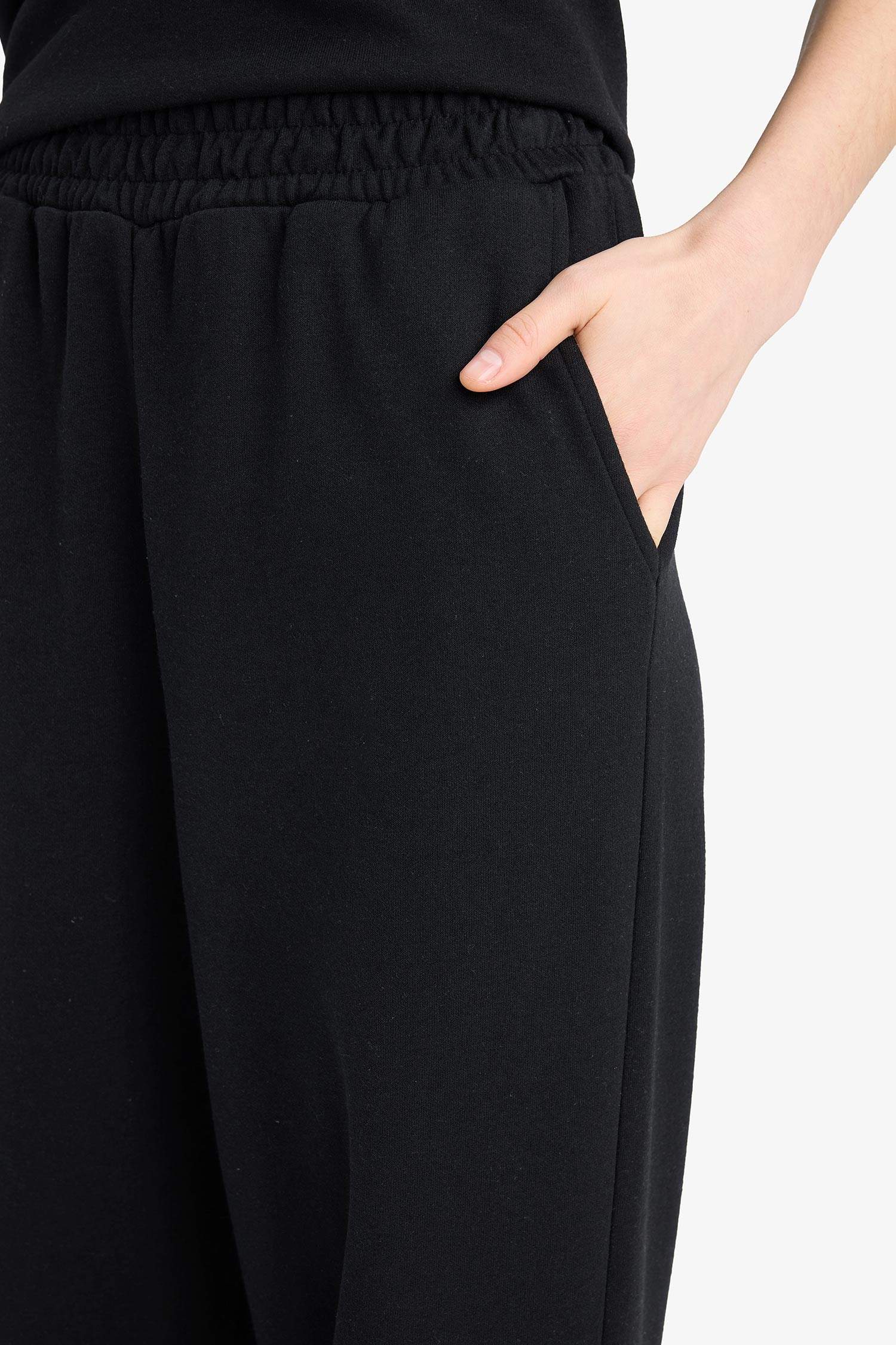 Relax Fit 2'li Takım Bisiklet Yaka Kısa Kollu Üst Beli Lastikli Uzun Alt