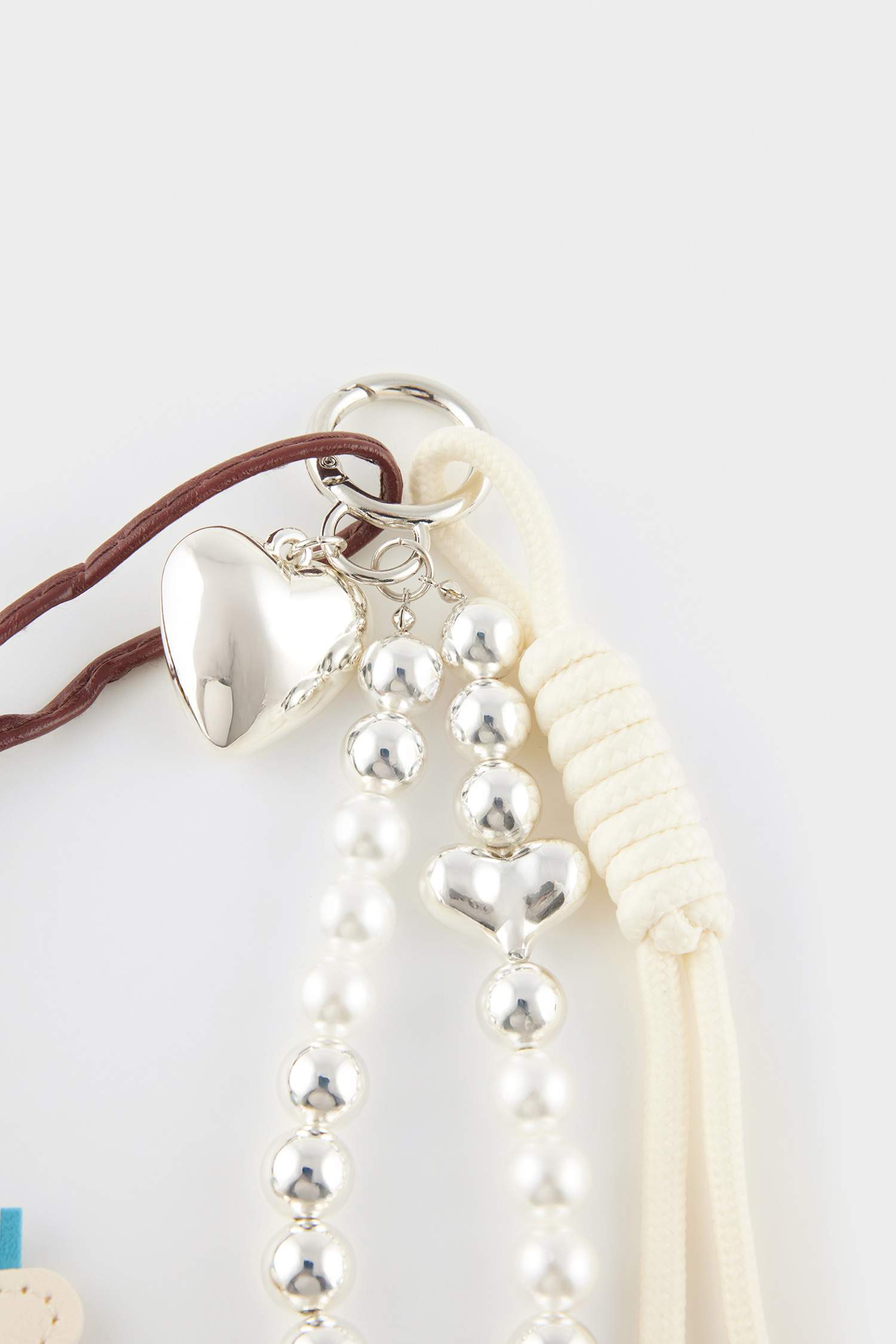 Bej Lucky Horse Charm Suni Deri Charm Anahtarlık