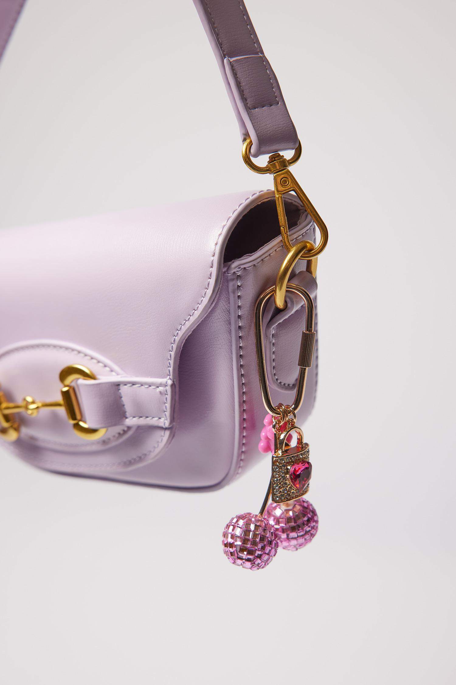 Kadın Pembe Taşlı Kirazlı Charm Anahtarlık