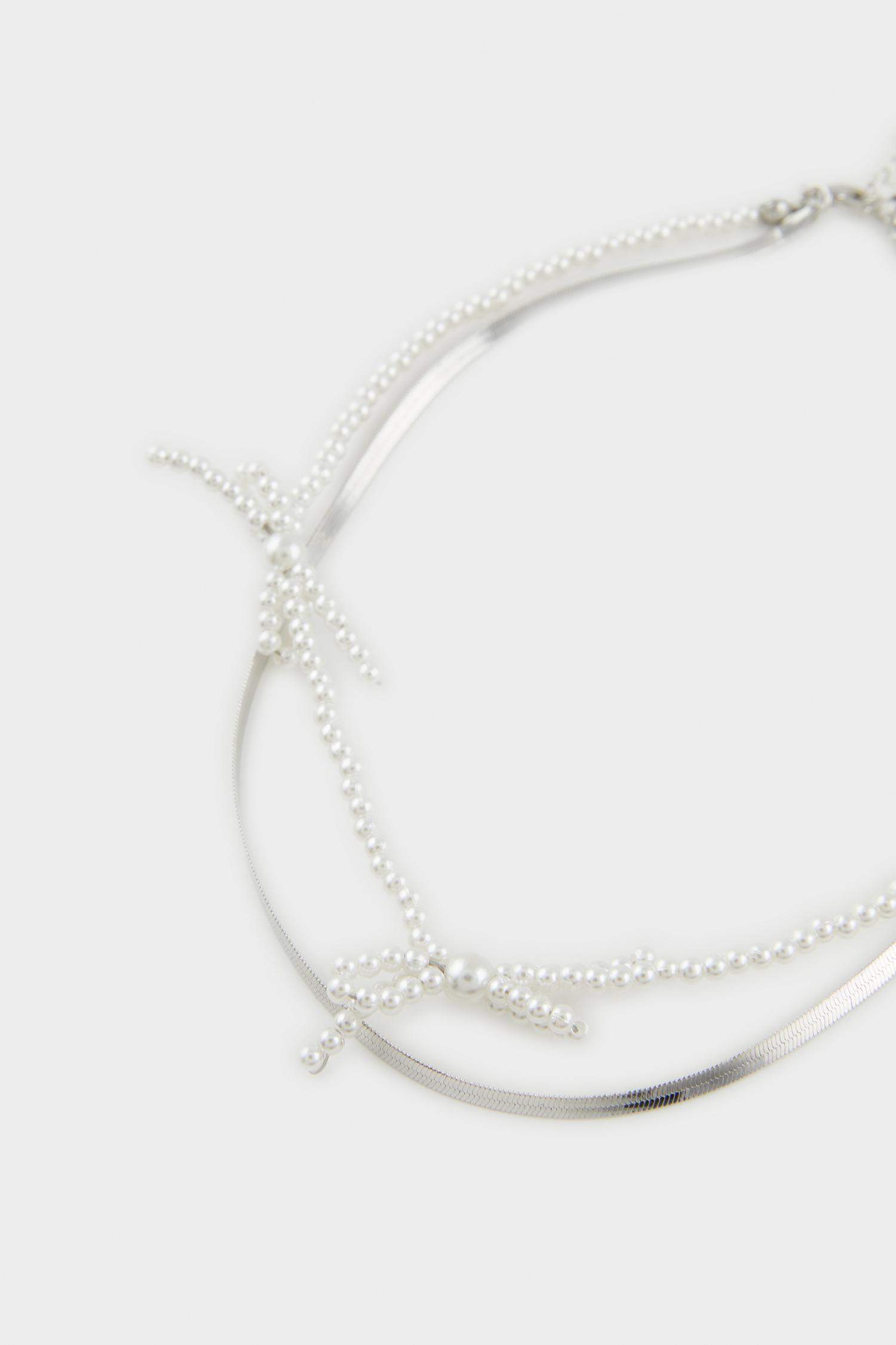 قلادة نسائي فضي