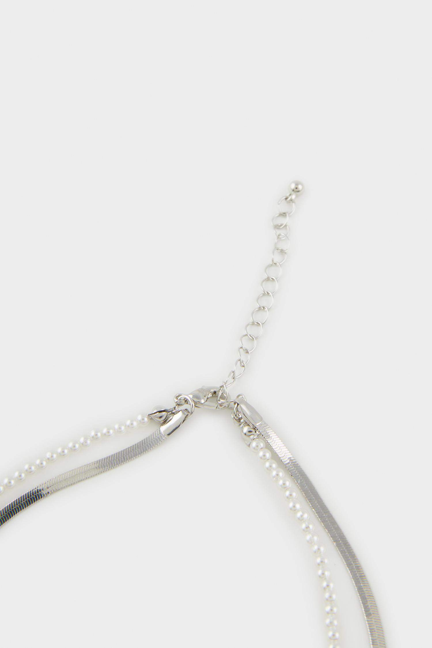 قلادة نسائي فضي