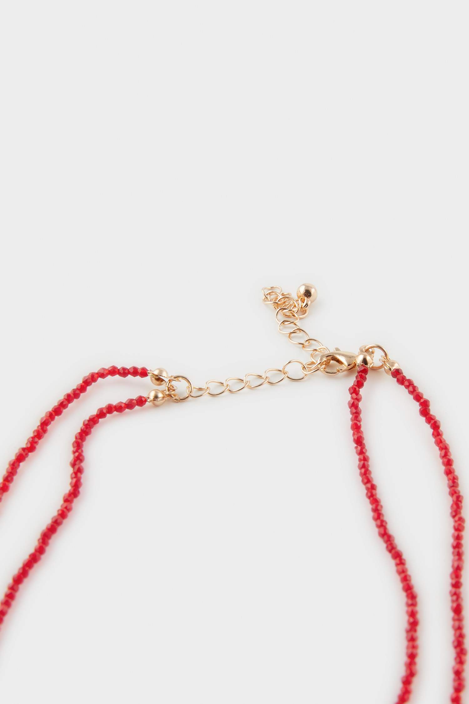 Collier cordon rouge pour femme