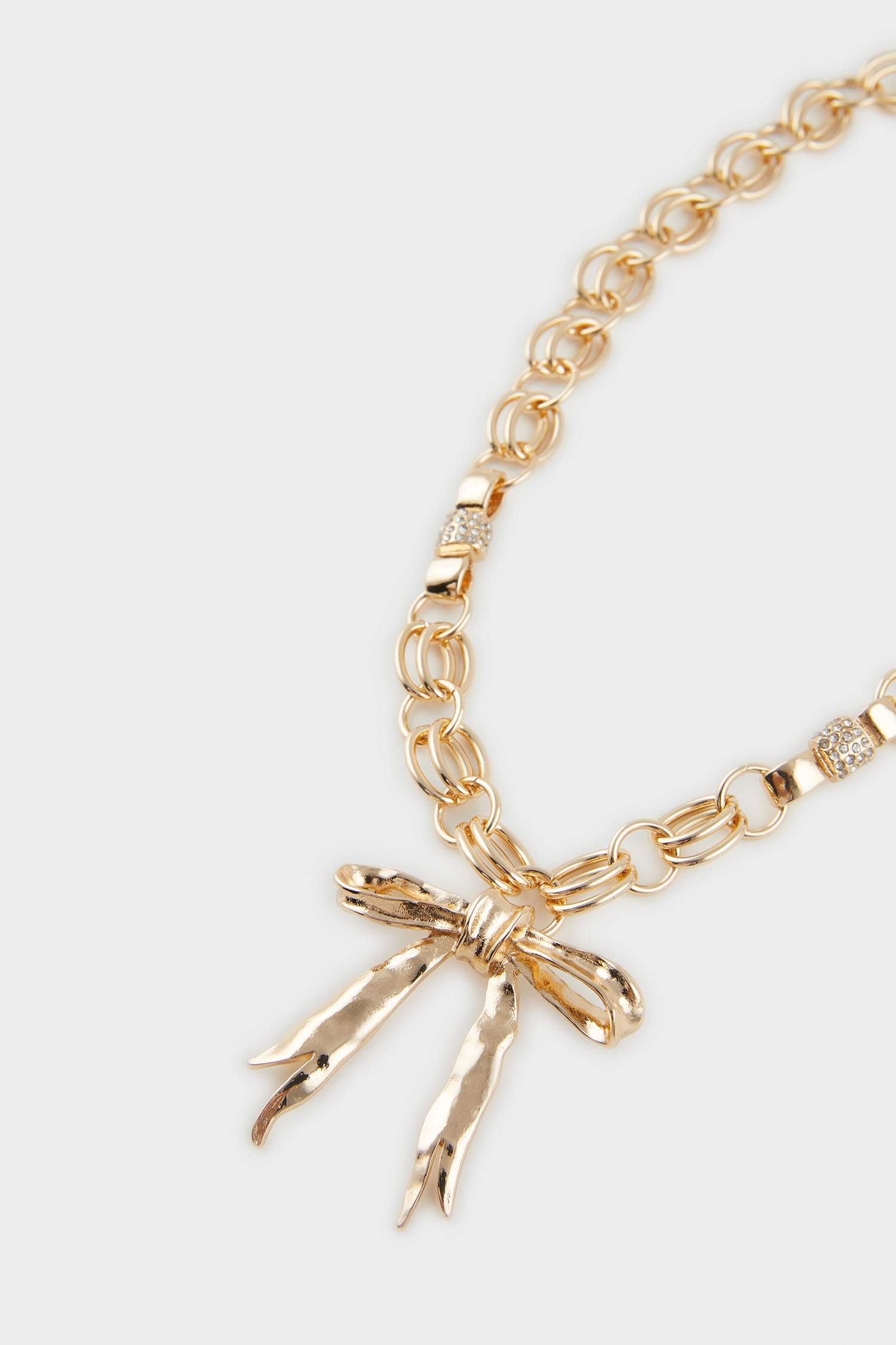Woman Ribbon Thick Chain Gold Necklace