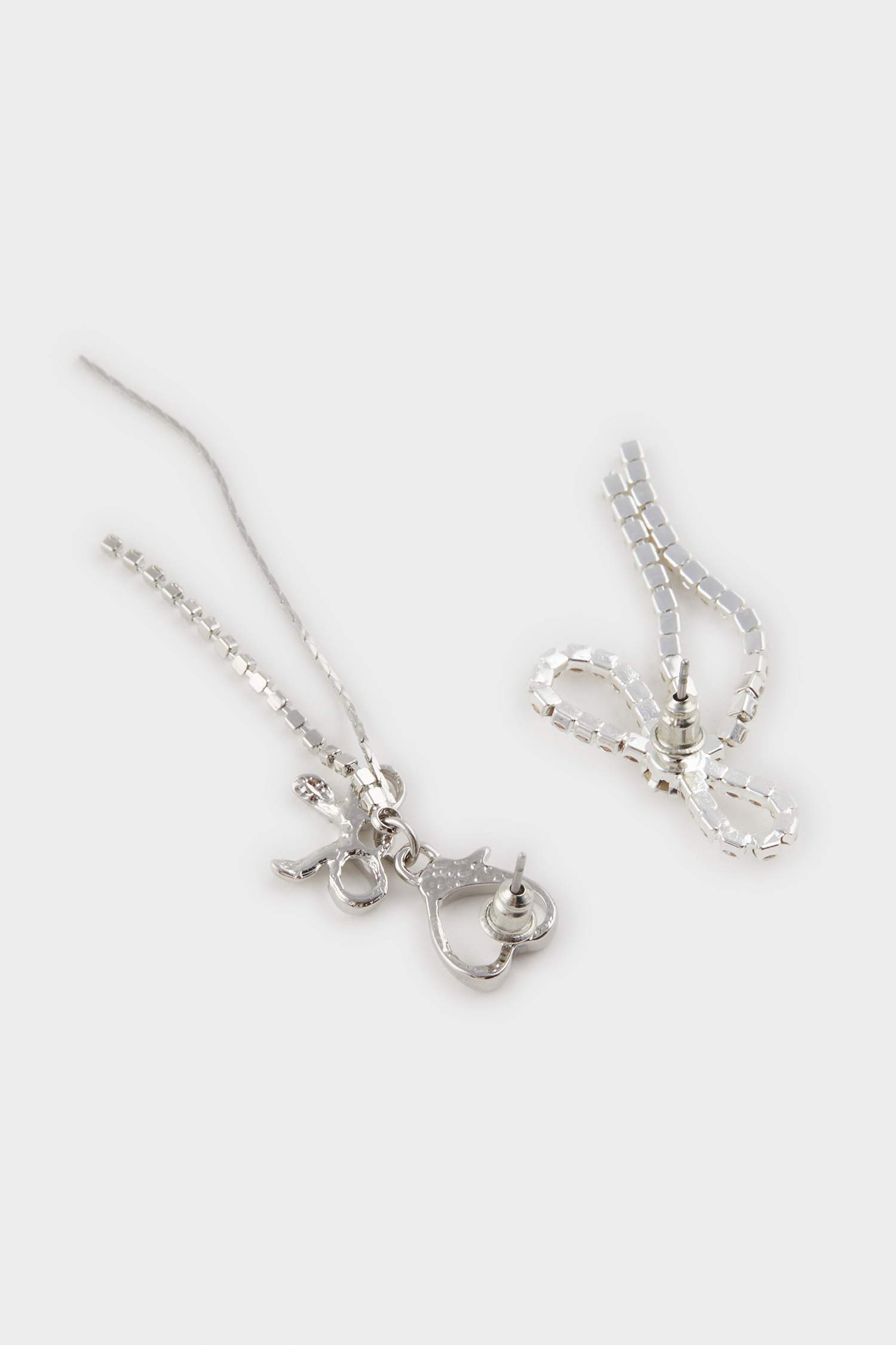 Woman 2 Piece Dangling Silver Earrings