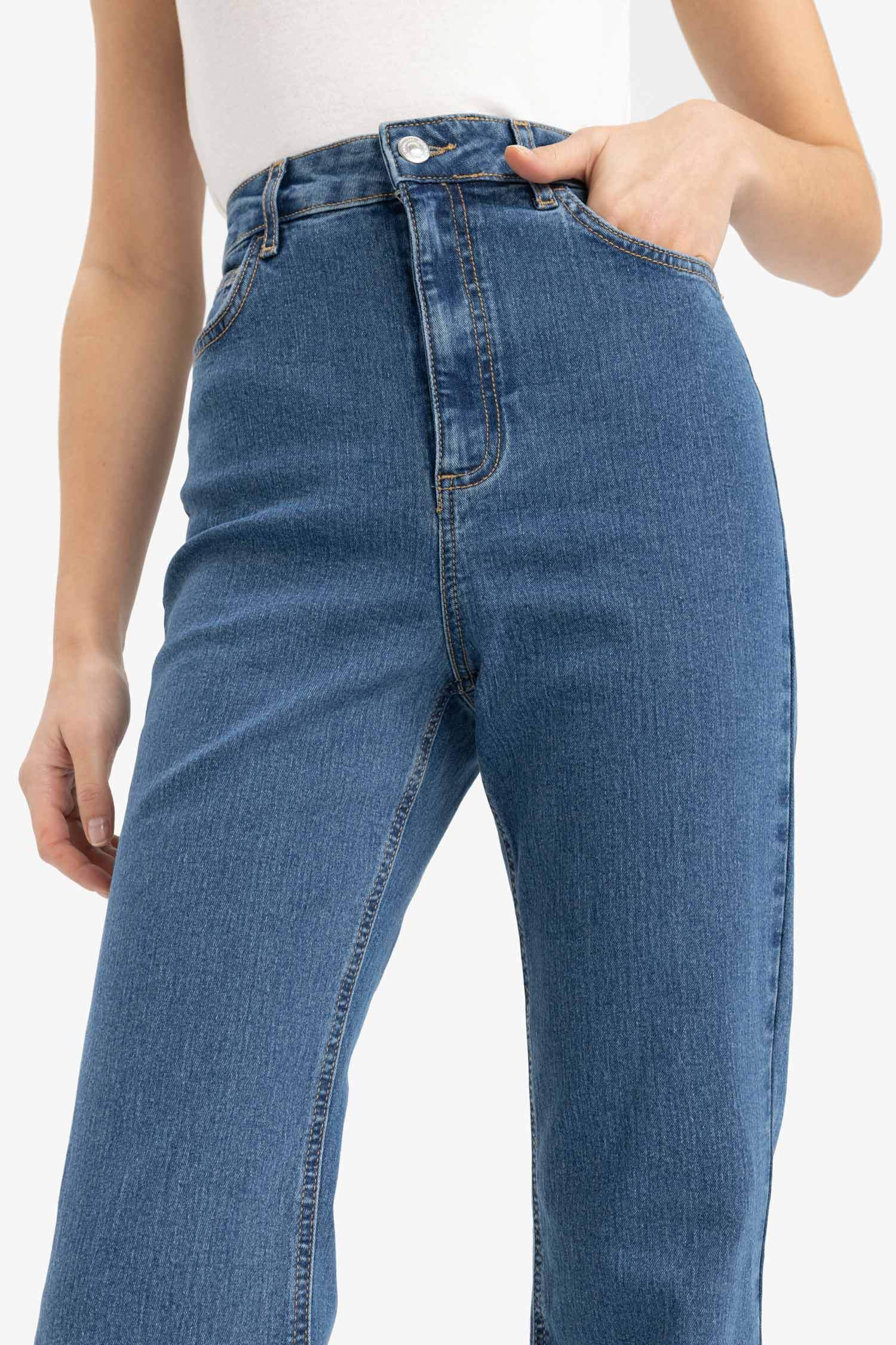 Mia Normal Waist Bell-bottom Long Jeans