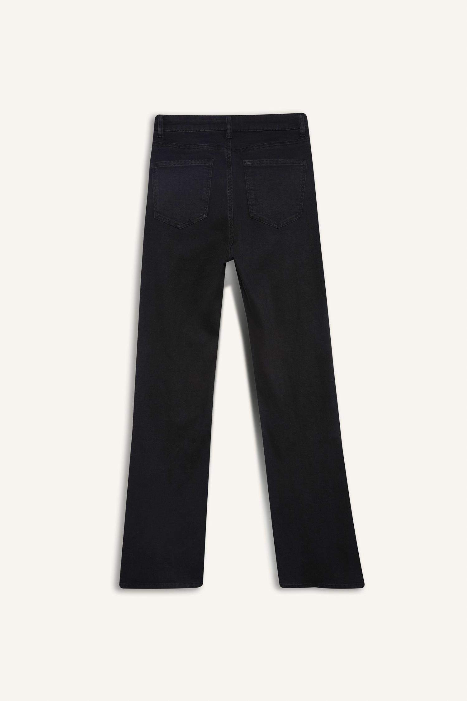 Mia Normal Waist Bell-bottom Long Jeans