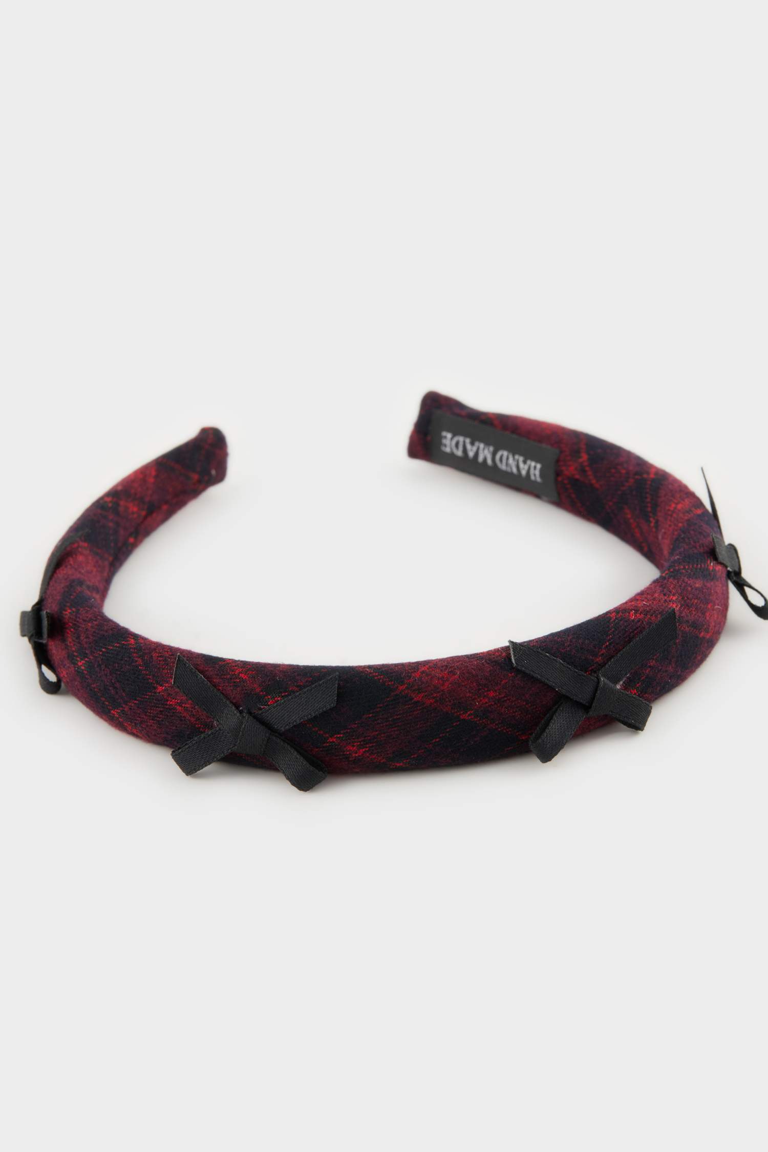 Woman Plaid Patterned Ribbon Detailed Crown