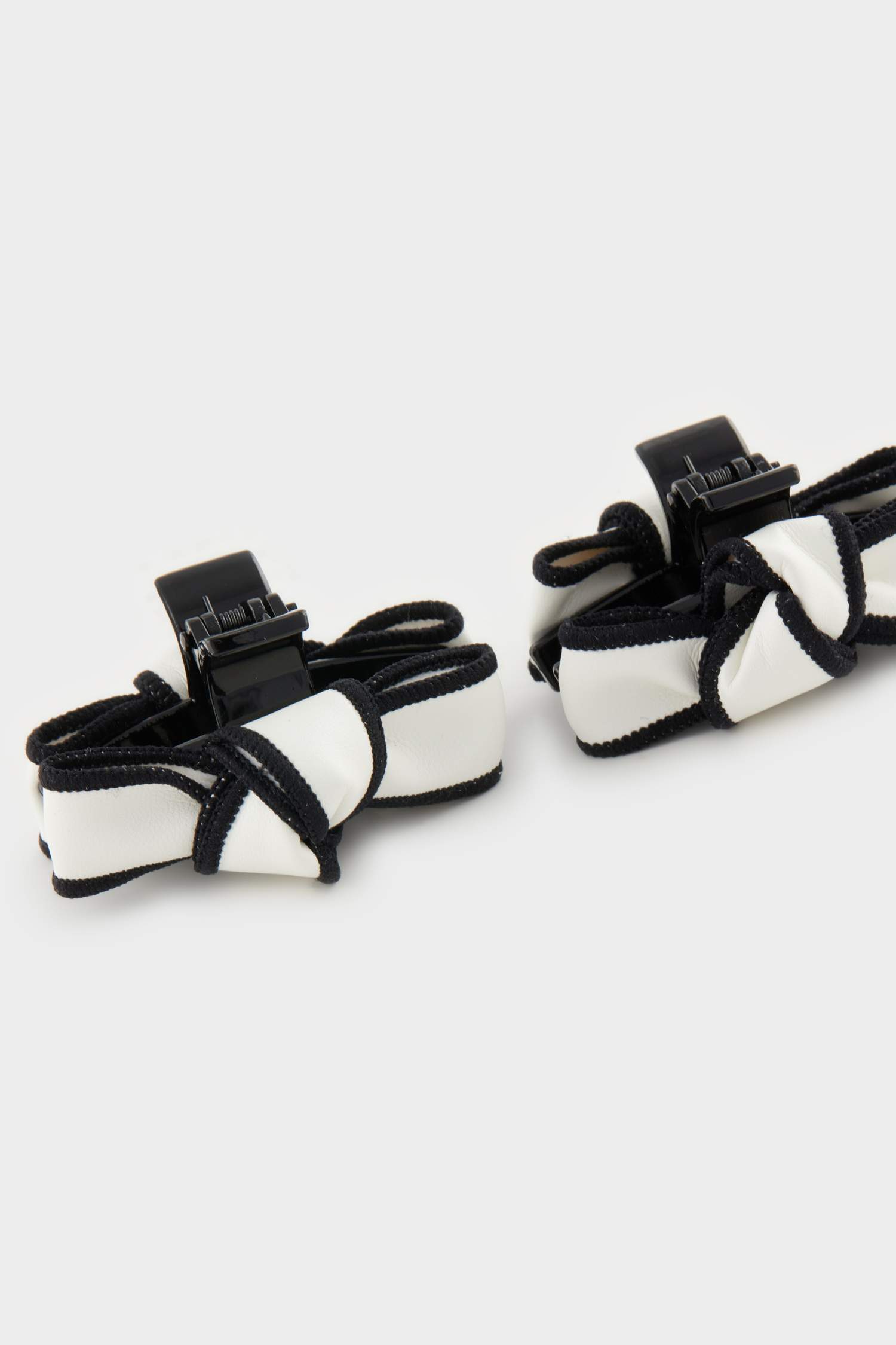 مشبك شعر نسائي - قطعتين