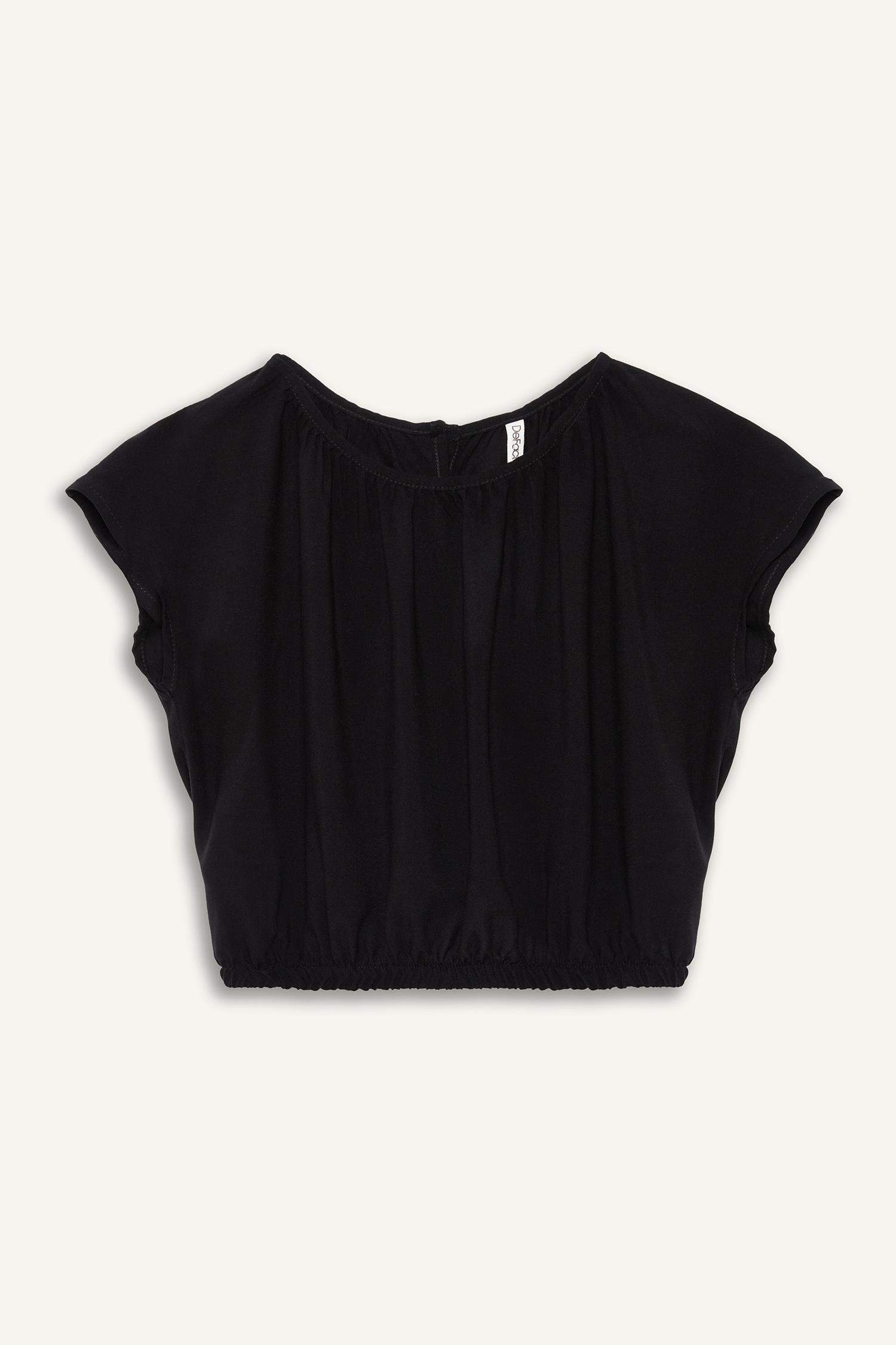 Kız Çocuk Yuvarlak Yaka Kısa Kollu Siyah Bluz