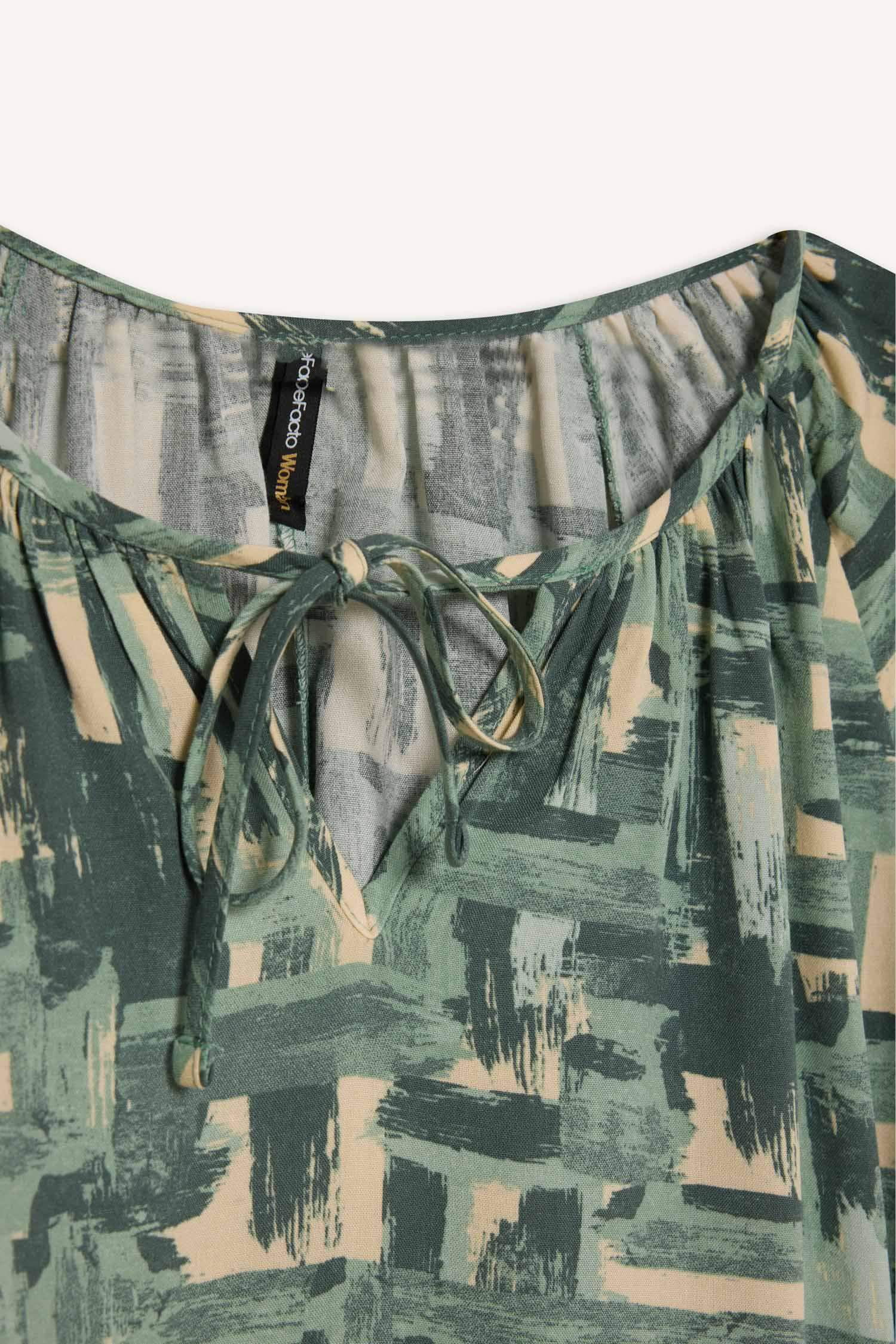 Regular Fit Büzgülü Yaka Desenli Uzun Kollu Bluz