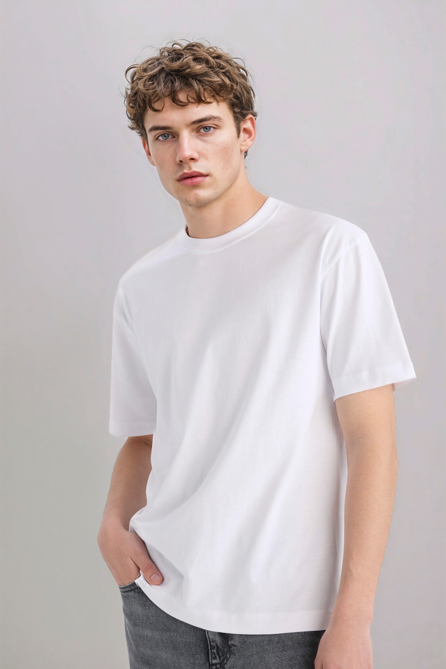 DeFacto %100 Pamuk Oversize Basic Kısa Kollu Tişört görsel 4