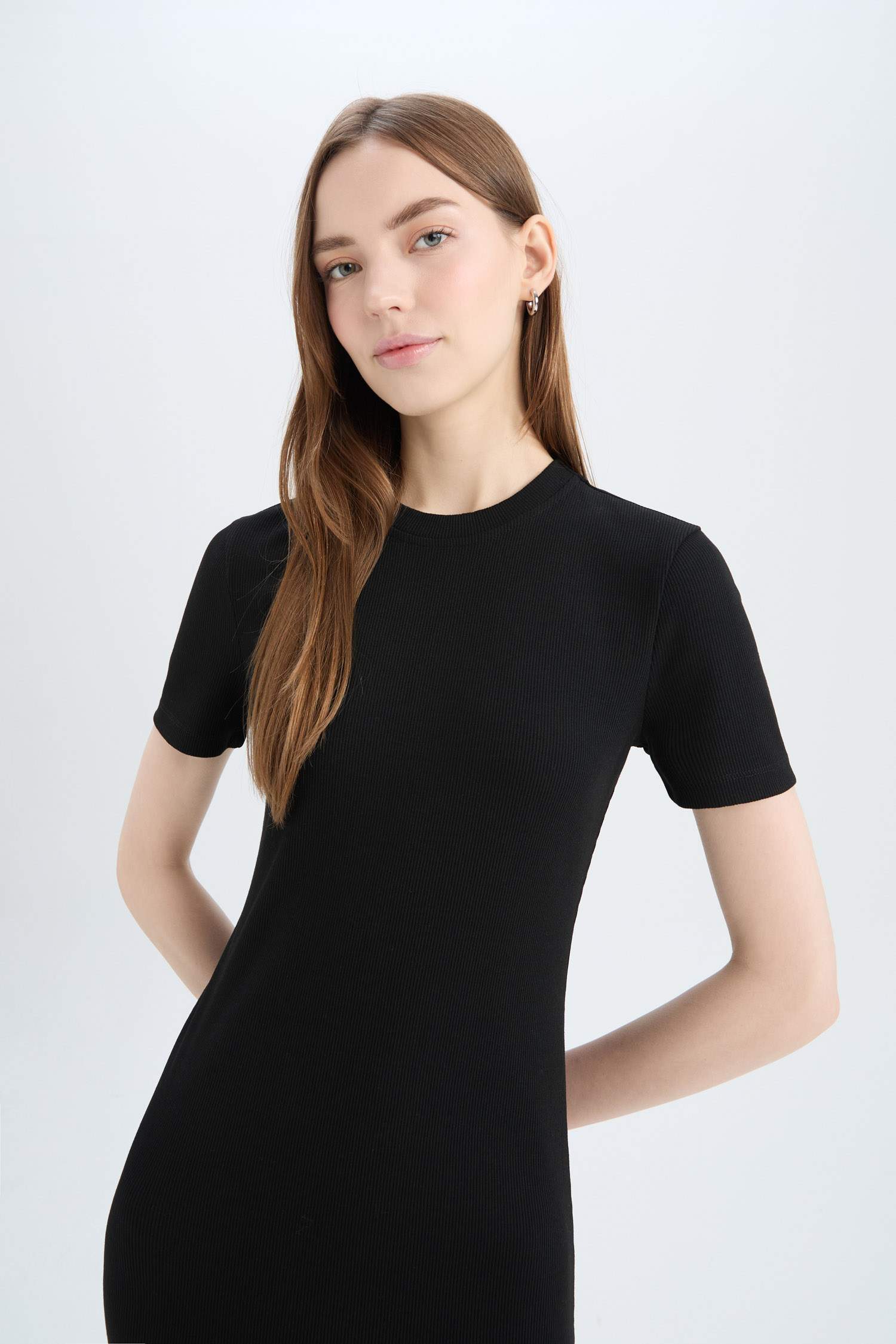 Bodycon Crew Neck Camisole Midi Dress