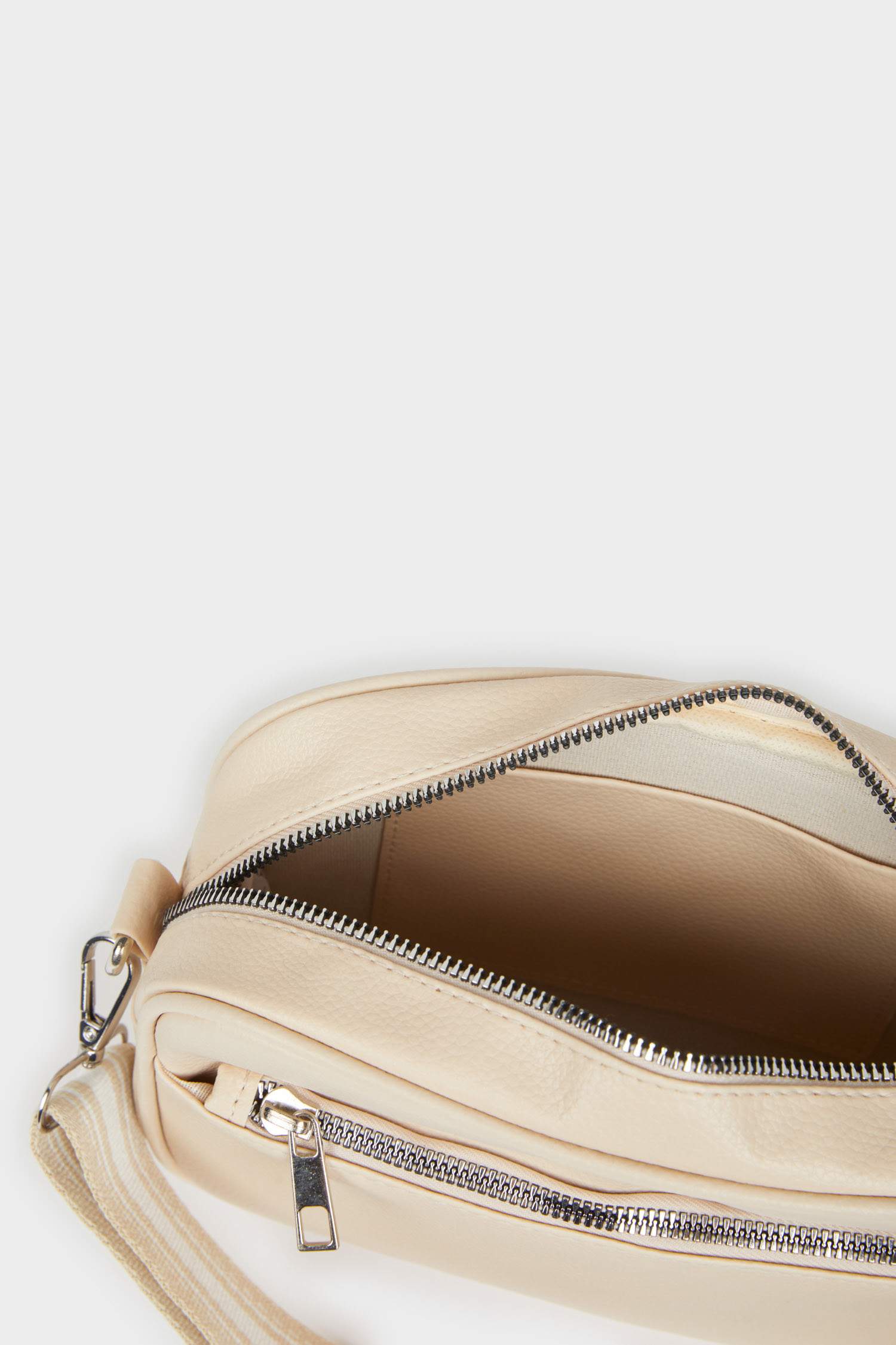 Kadın Çapraz Çanta