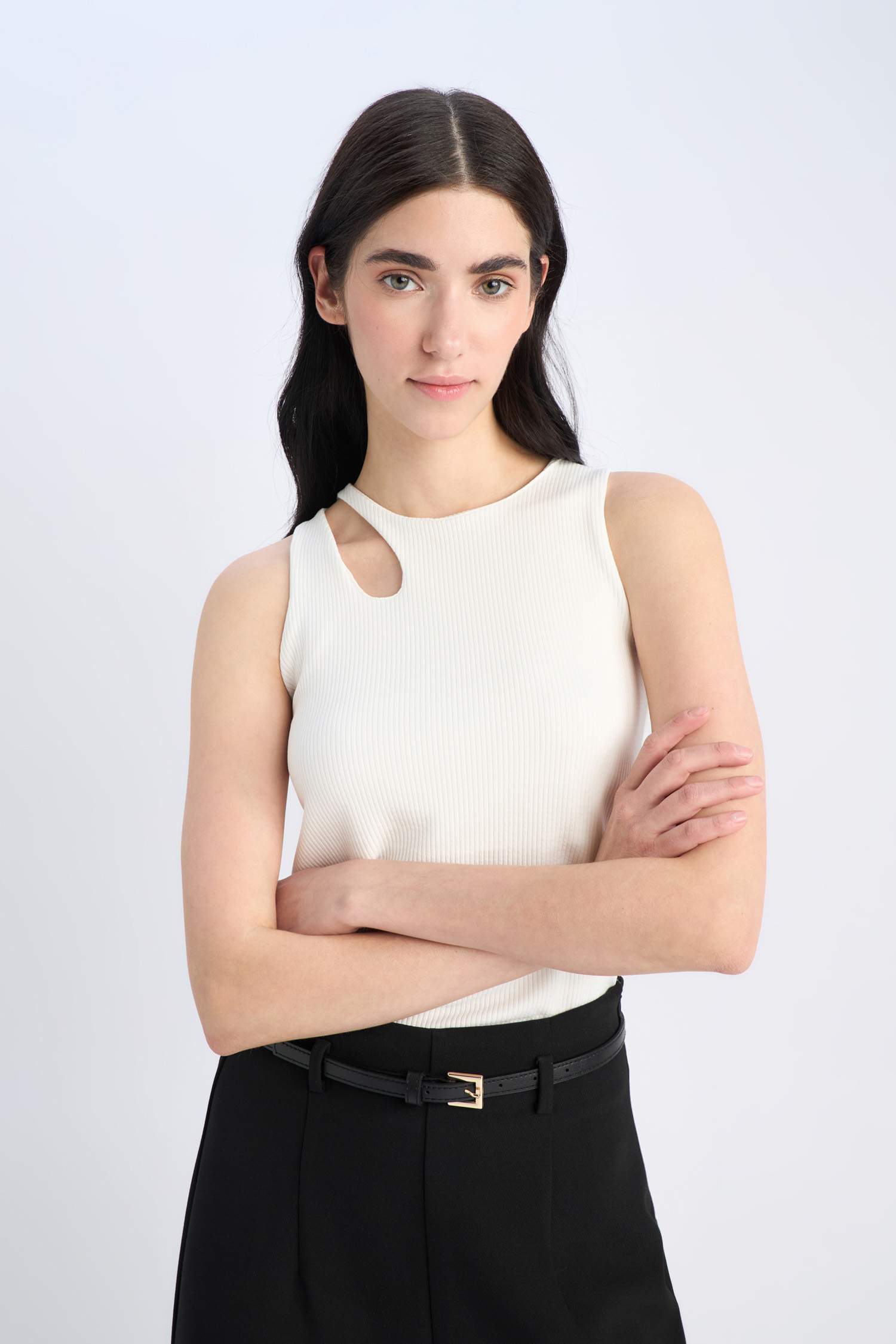 Slim Fit Dar Kesim Bisiklet Yaka Fitilli Kaşkorse Atlet