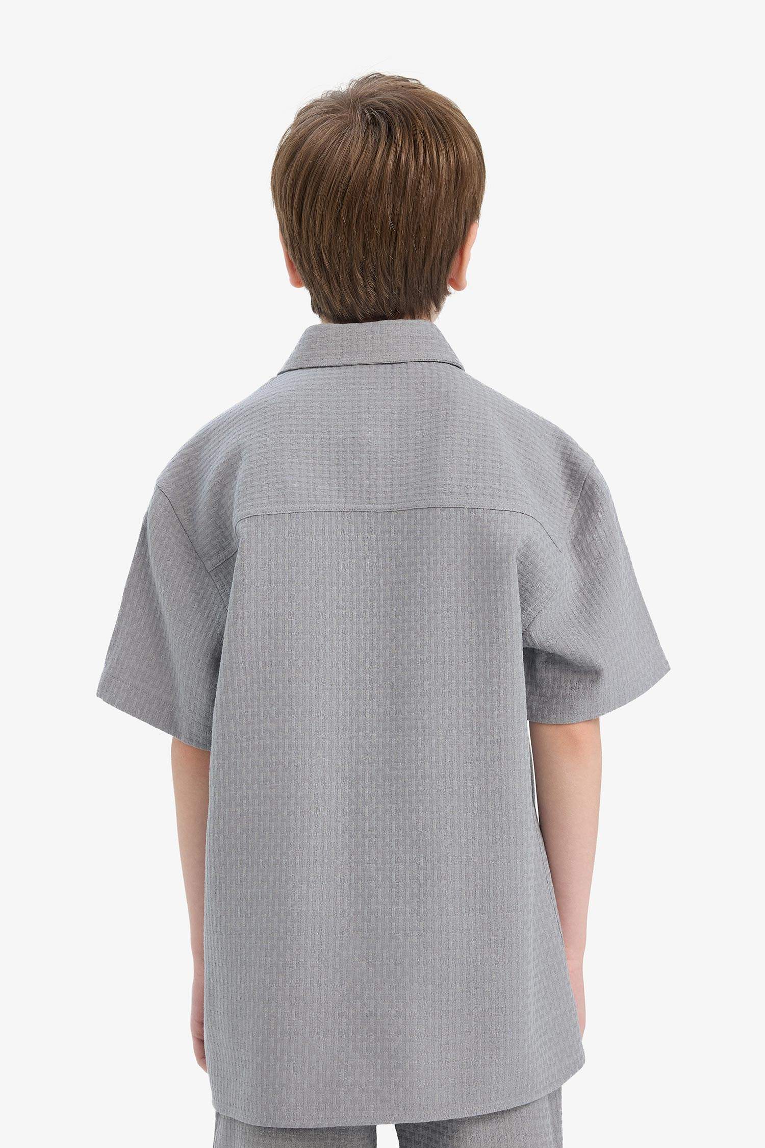 Erkek Çocuk Polo Yaka Dokulu Kısa Kollu Gömlek