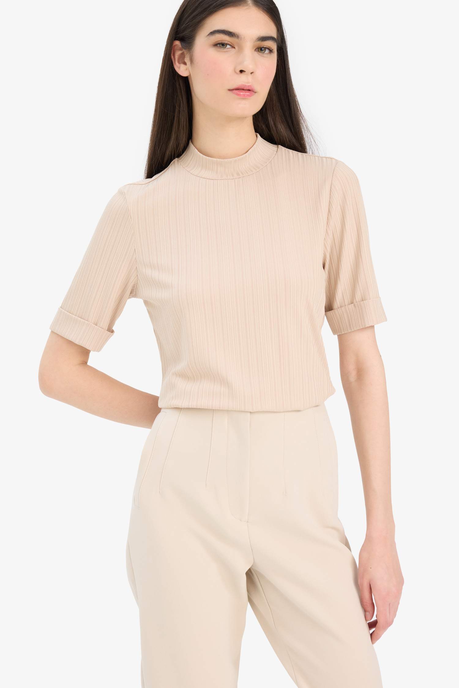 Woman Short Sleeve T-Shirt