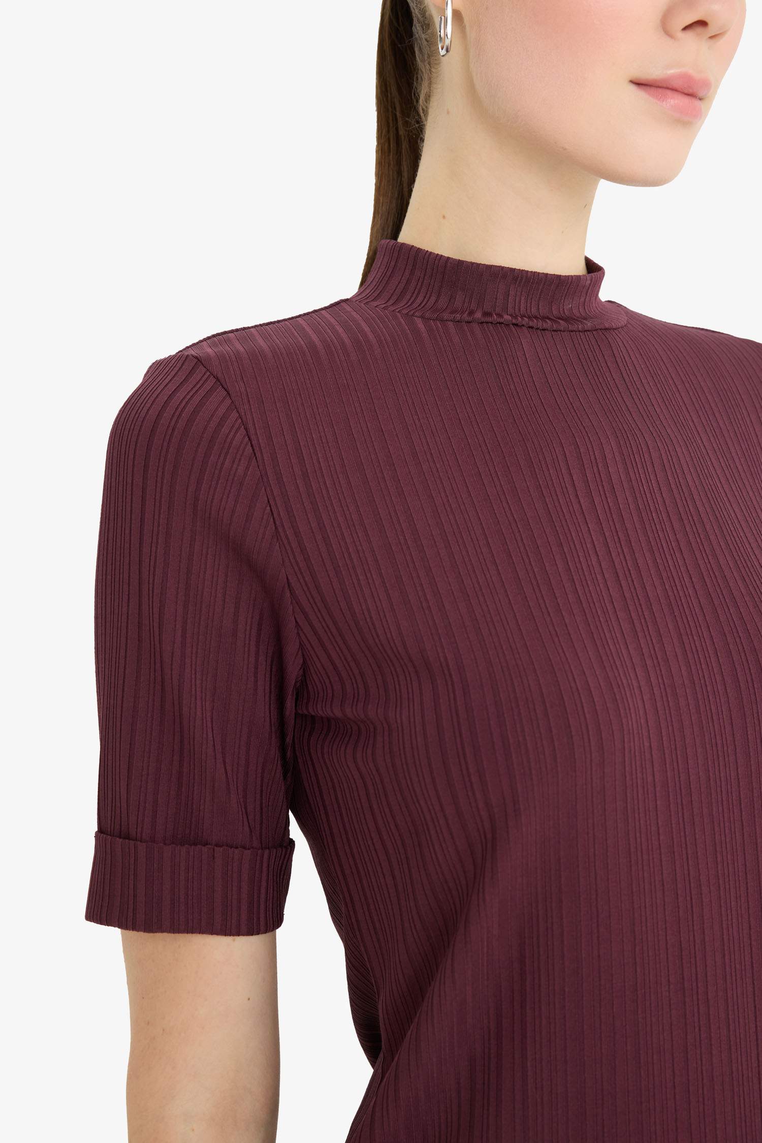 Woman Short Sleeve T-Shirt