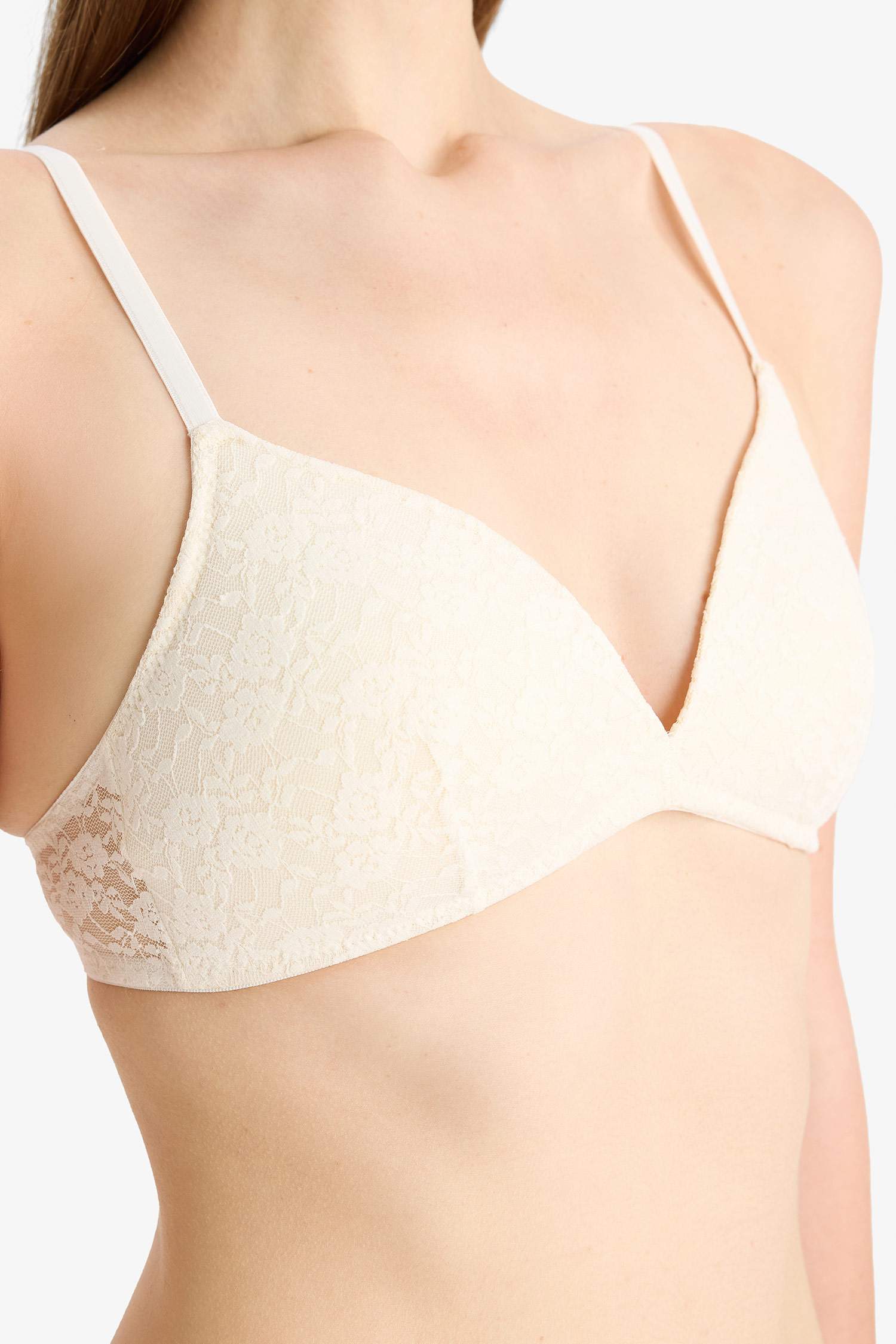 Бюстгальтер с подушечками и кружевом, коллекция Fall in Love