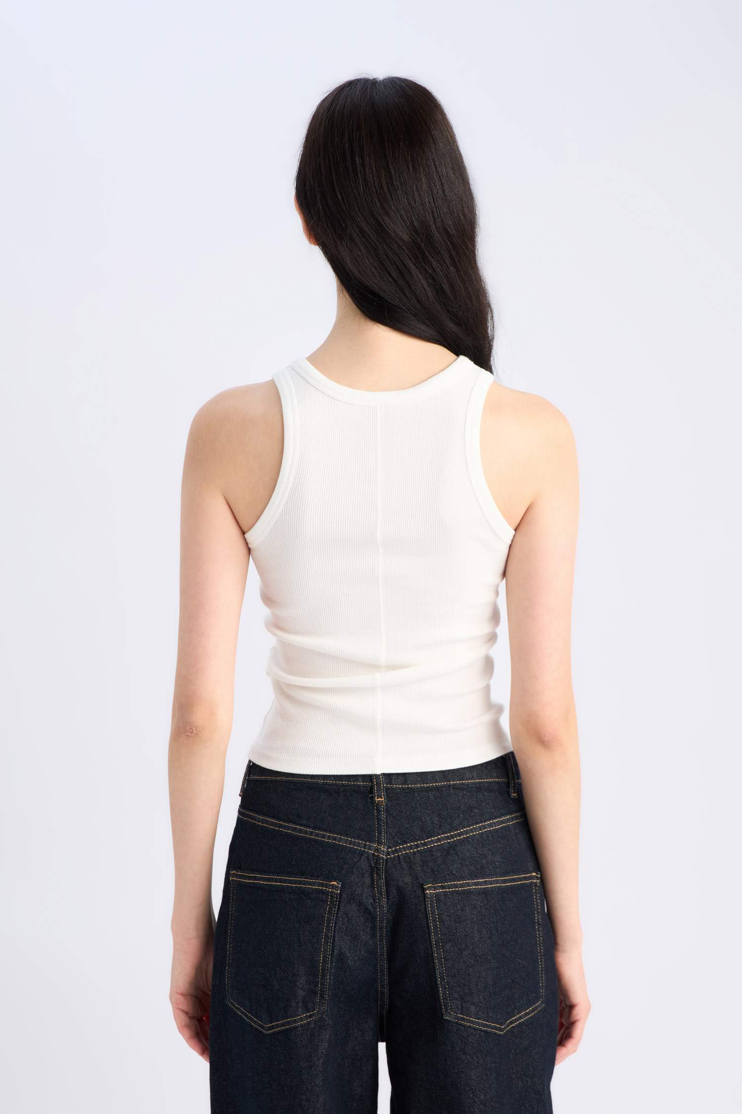 Slim Fit Dar Kesim Halter Yaka Fitilli Kaşkorse Atlet