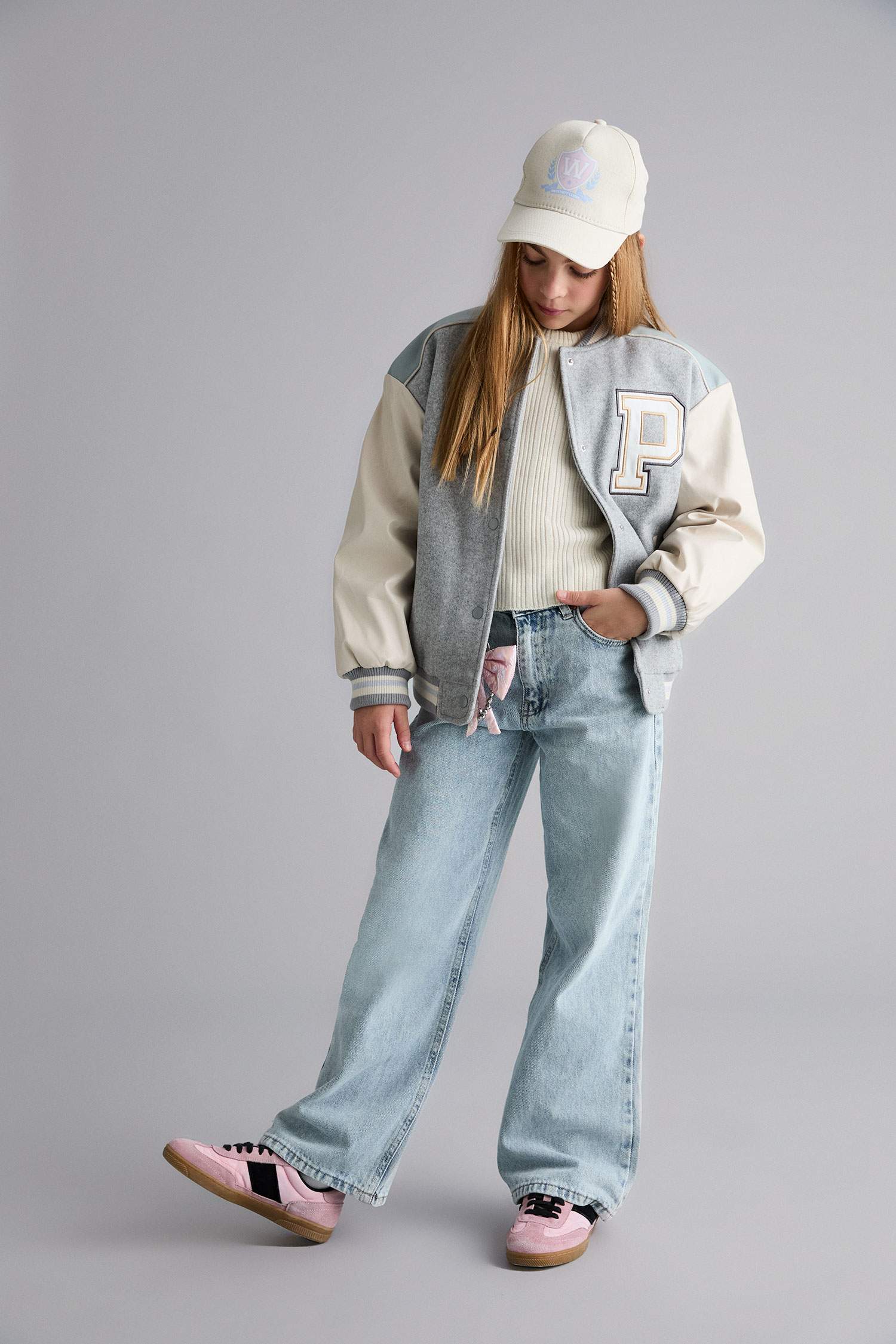 Kız Çocuk Kolej Yaka Sırt Baskılı Bomber Mont 