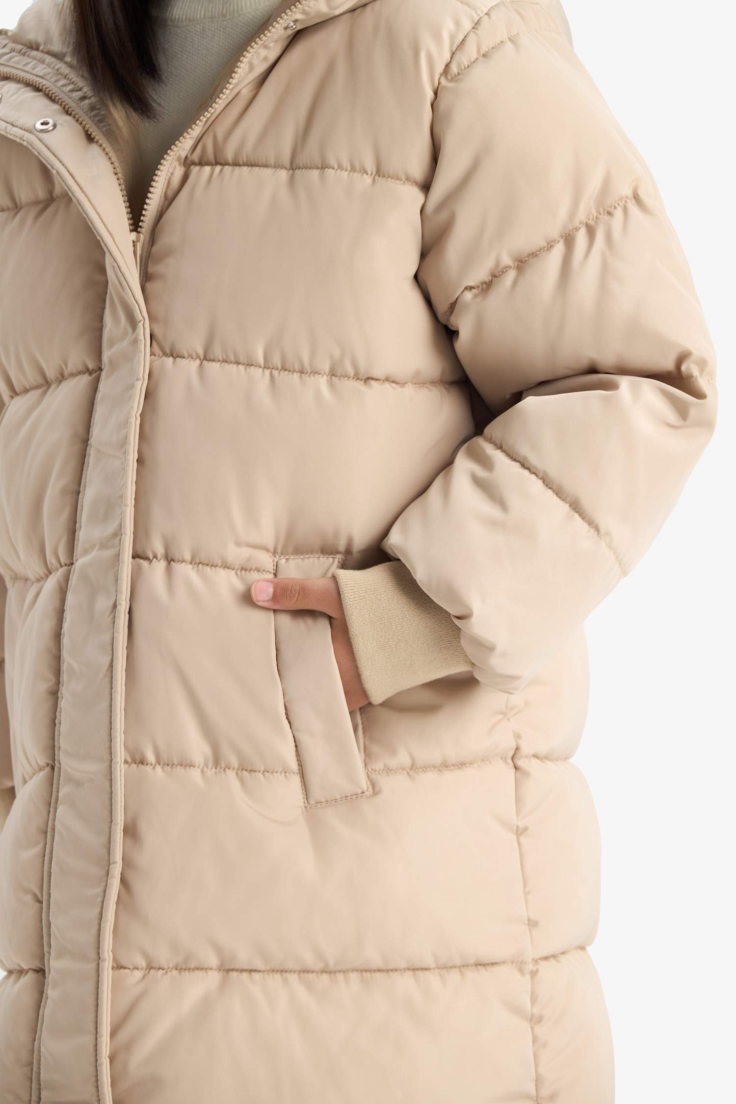 Kız Çocuk Su Geçirmez Kapüşonlu Fermuarlı Parka