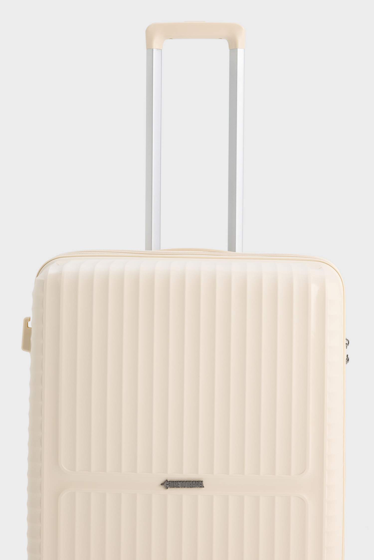 جنطة سفر للجنسين حجم كبير بغطاء صلب وعجلات