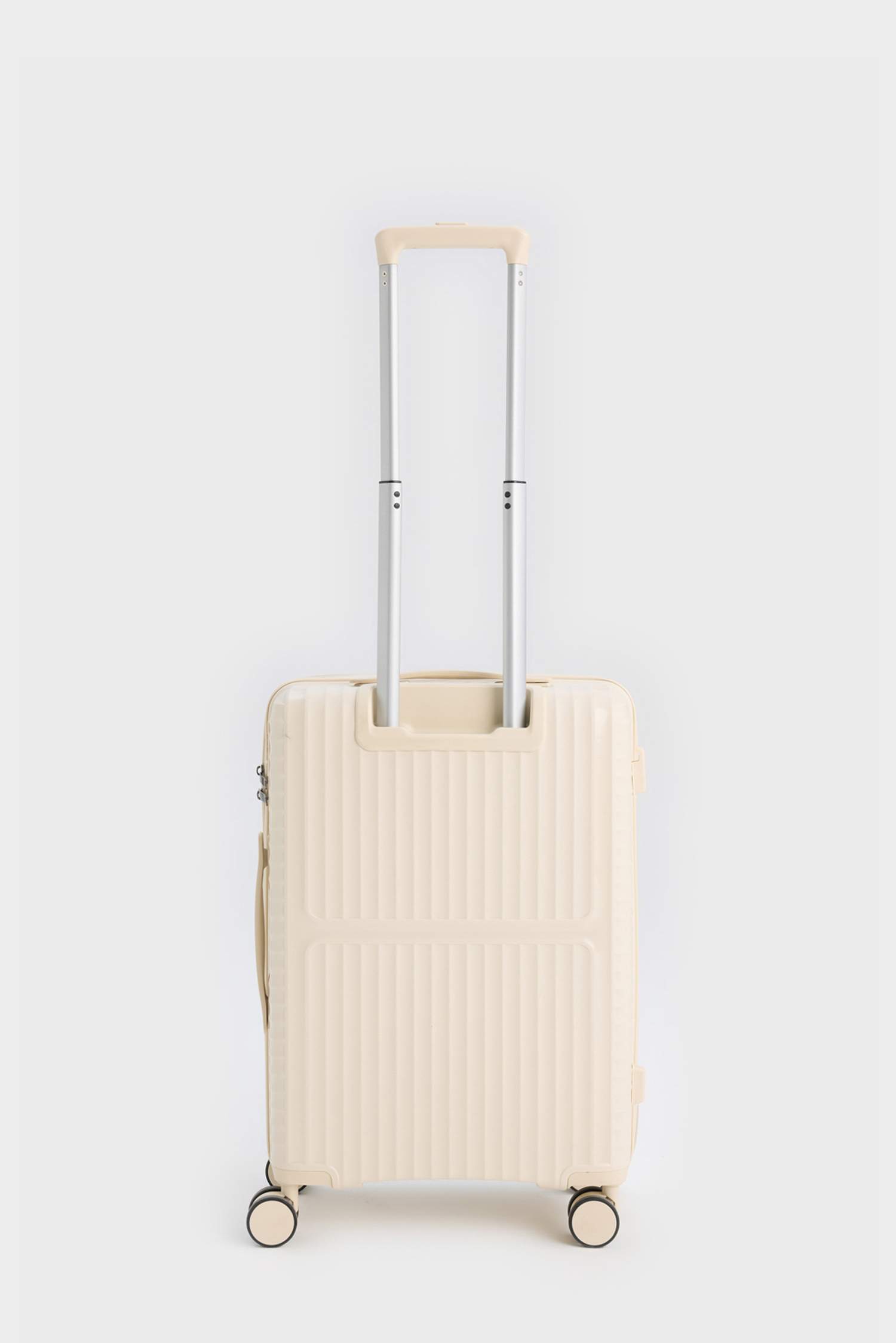 Kadın Sert Kapaklı Çekçekli Küçük Boy  Valiz