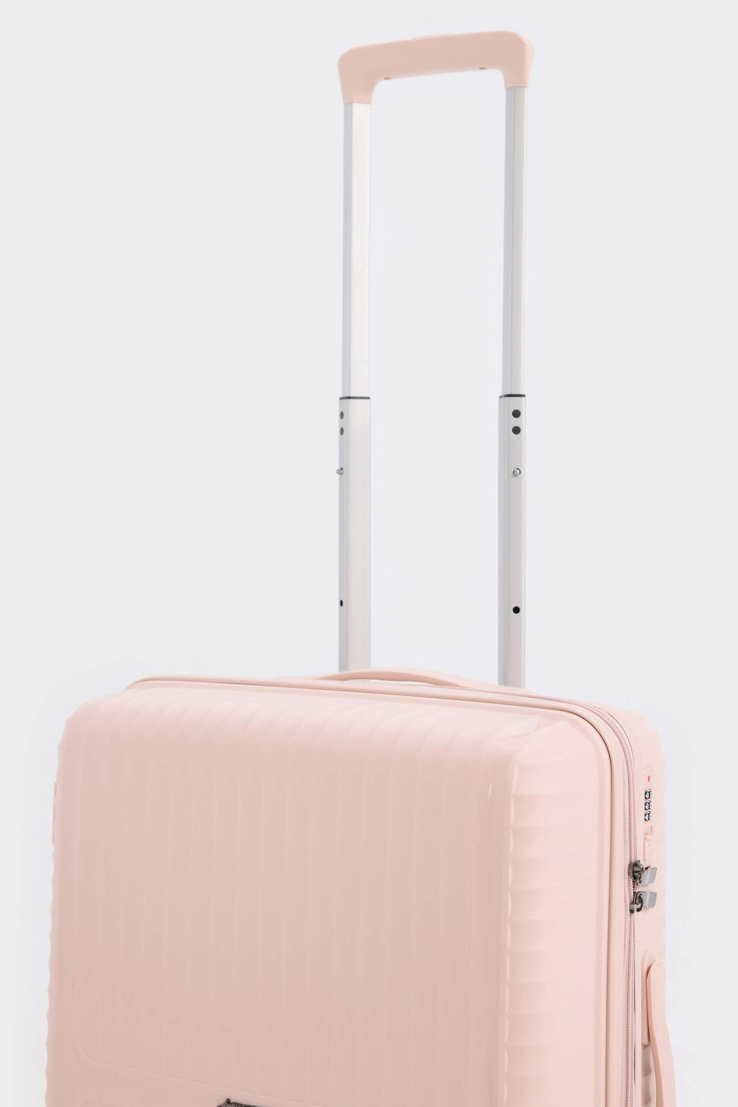 Kadın Sert Kapaklı Çekçekli Küçük Boy Valiz