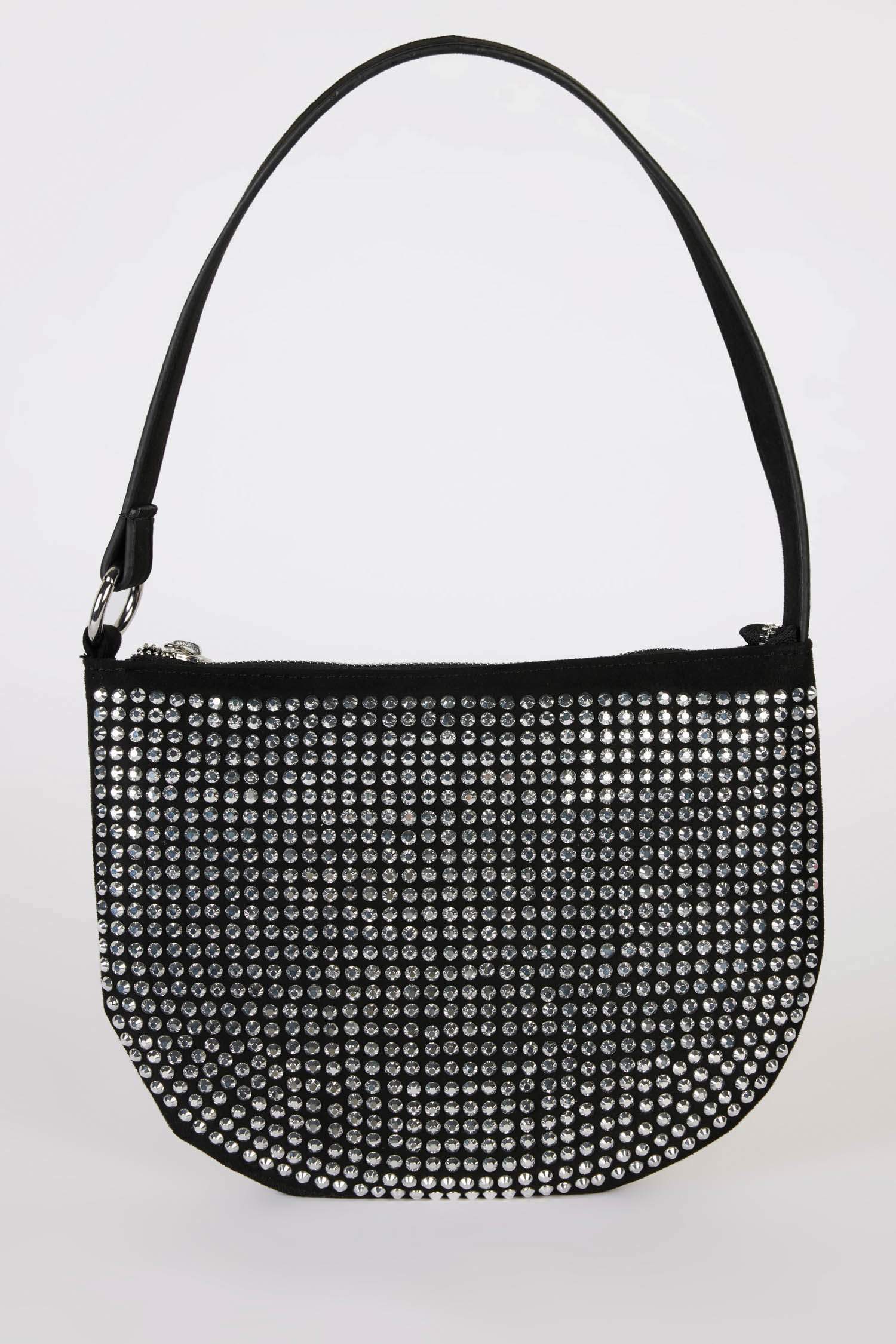 جنطة يد نسائي