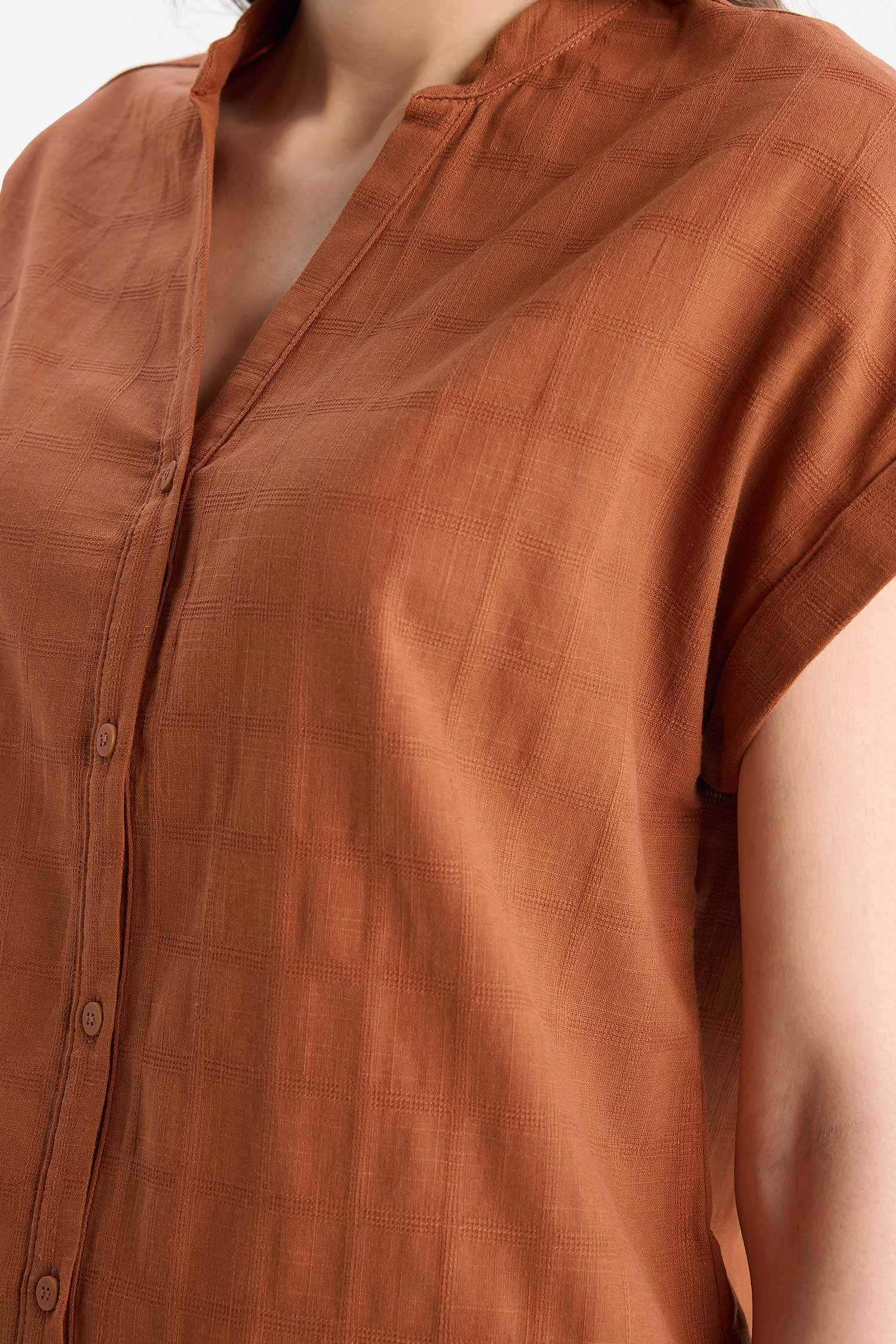 Regular Fit Apaş Yaka Flamlı Pamuk Kısa Kollu Gömlek