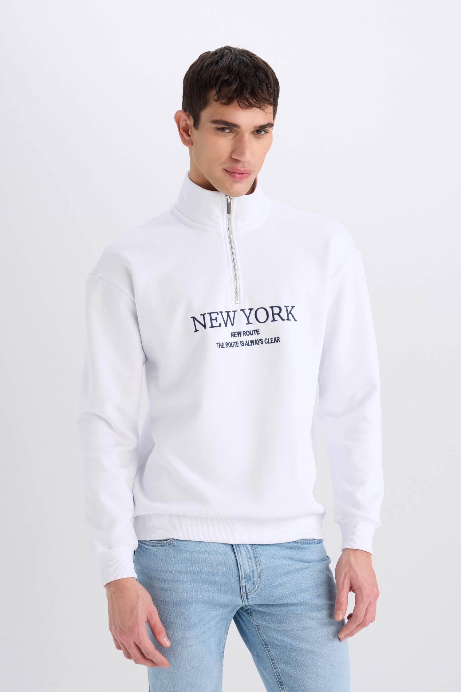 Boxy Fit Long Sleeve Sweatshirt