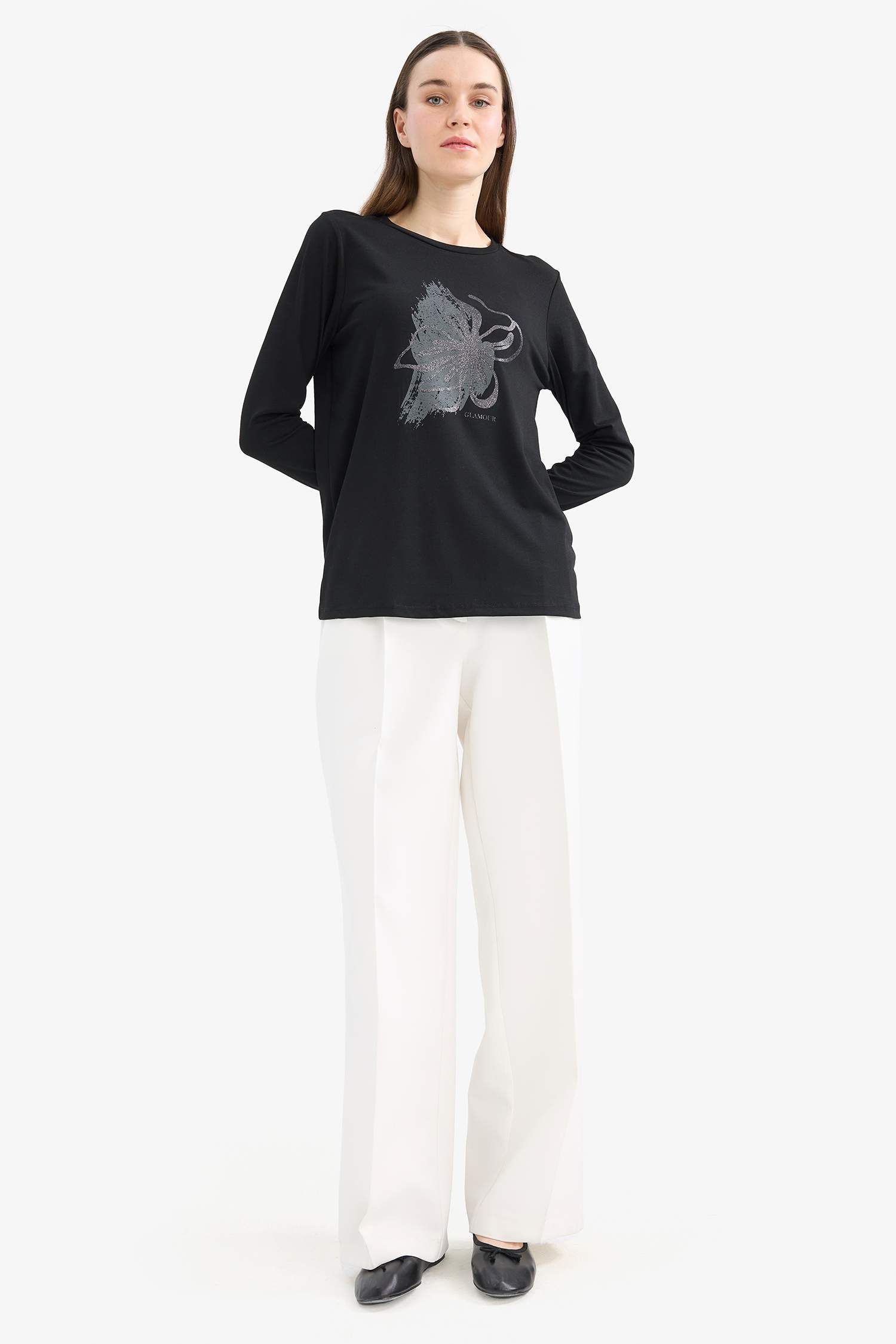 Traditional Regular Fit Crew Neck Glitter T-Shirt