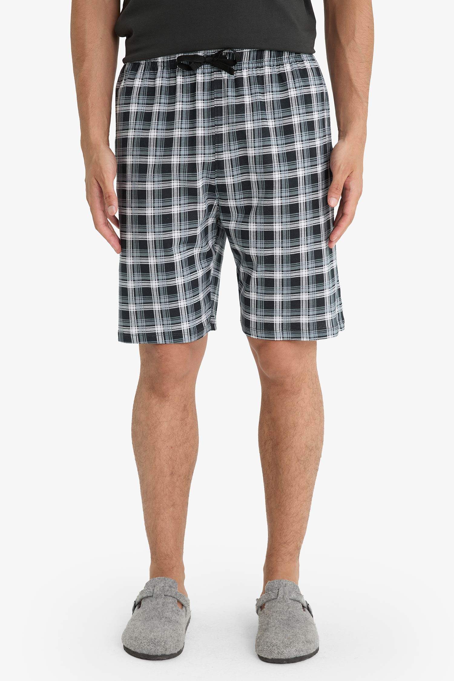 Pijama Takımı Regular Fit Kısa Kollu Üst Kareli Şort