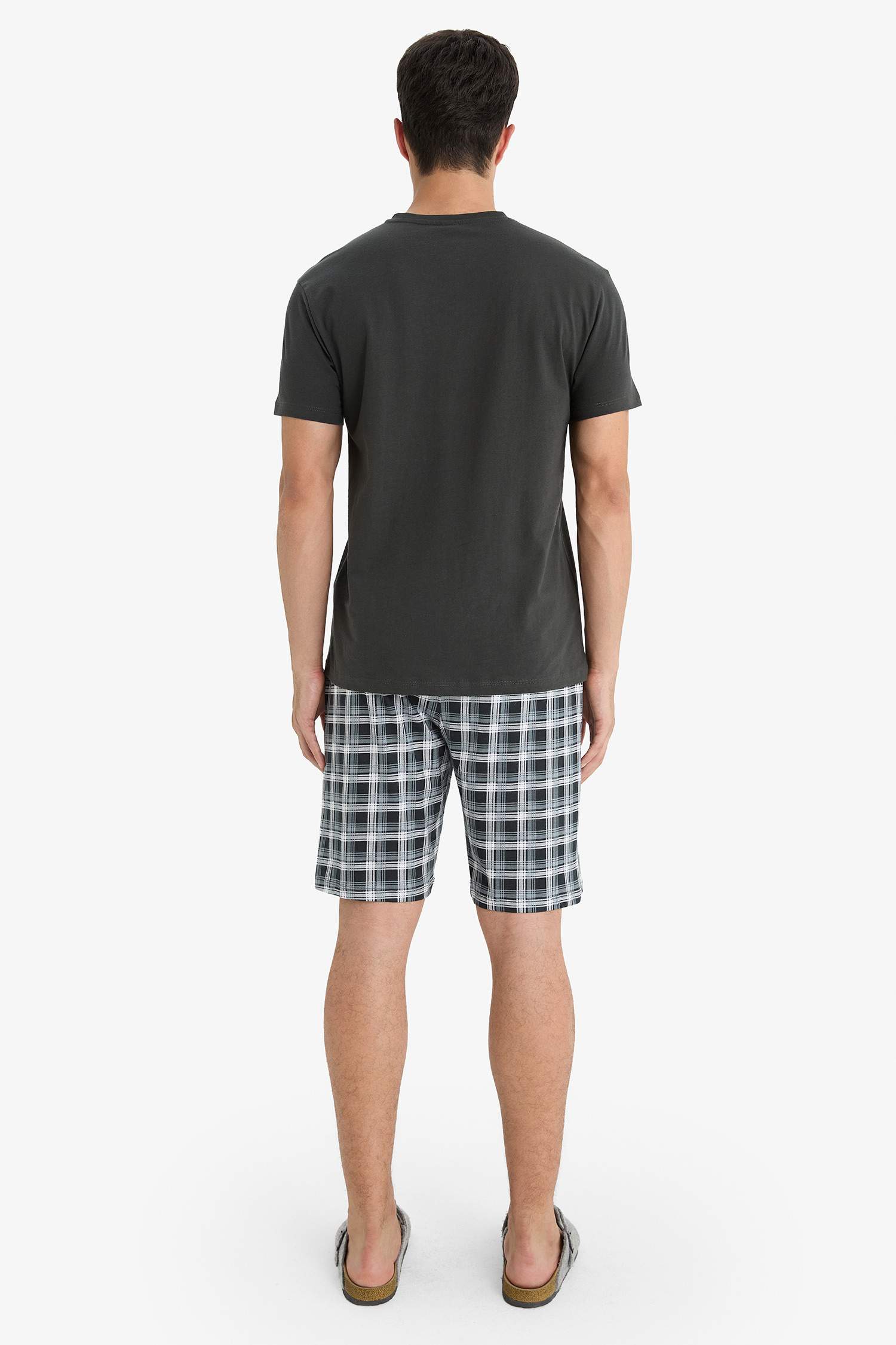 Pijama Takımı Regular Fit Kısa Kollu Üst Kareli Şort