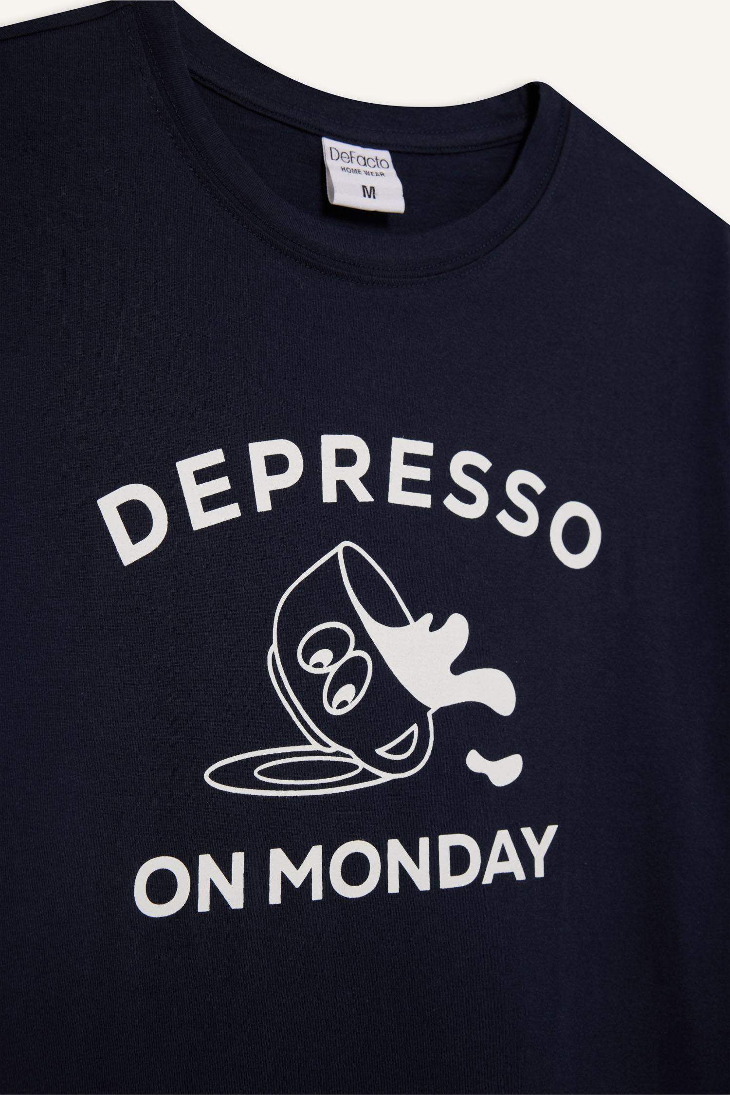 Regular Fit Short Sleeve 2 Piece Set