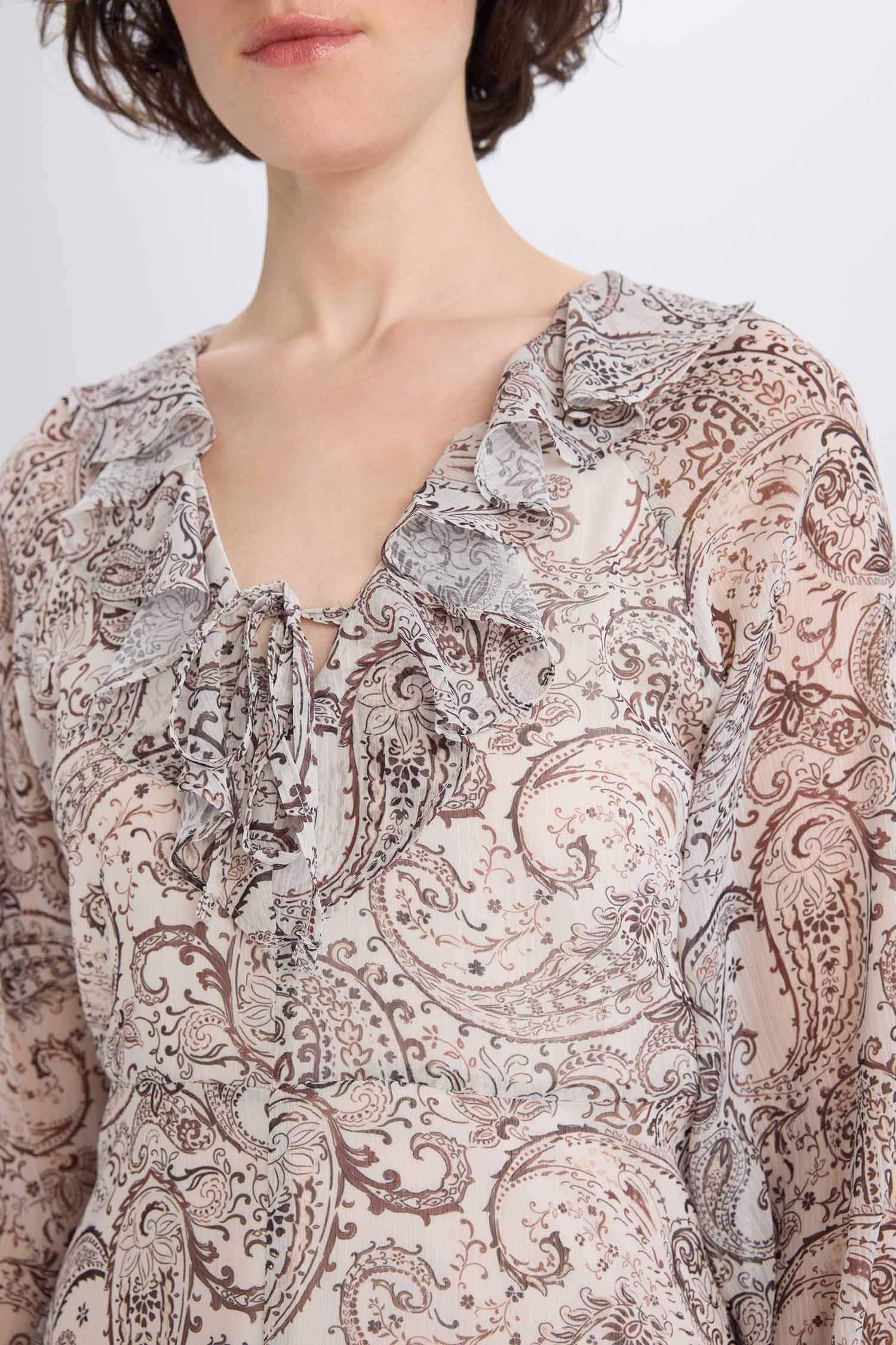 Fırfırlı Yaka Etnik Desenli Şifon Uzun Kollu Midi Elbise