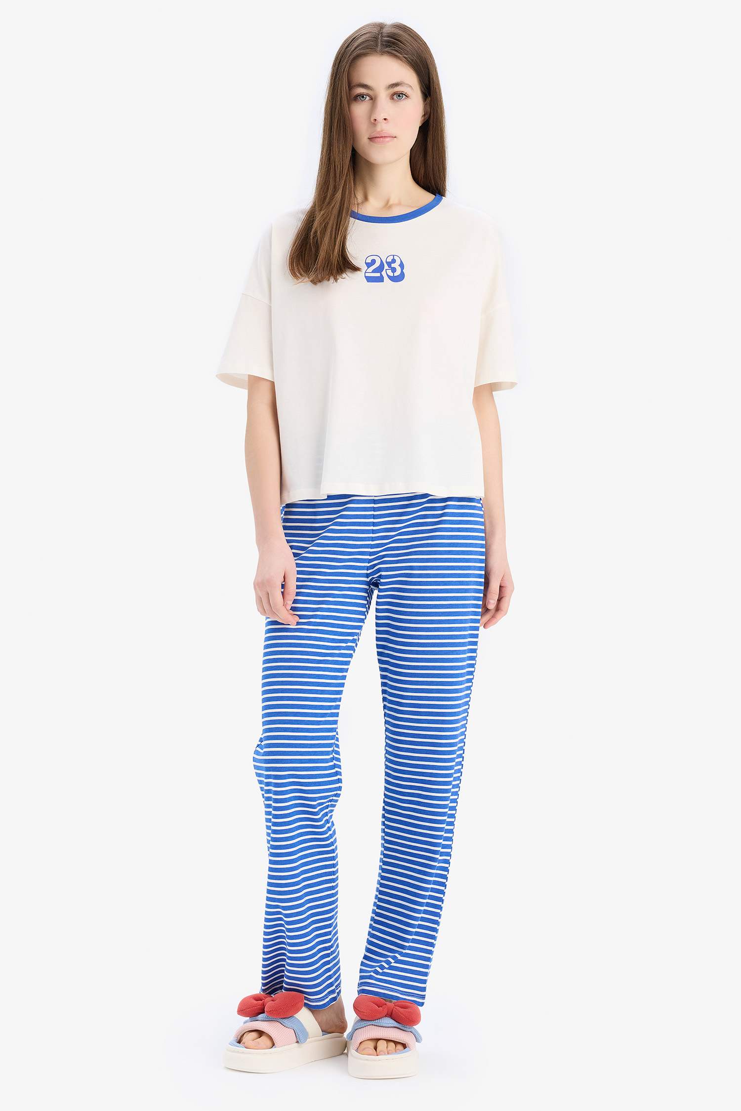 Pijama Takımı Kısa Kollu Üst Beli Lastikli Uzun Alt-Fall in Love