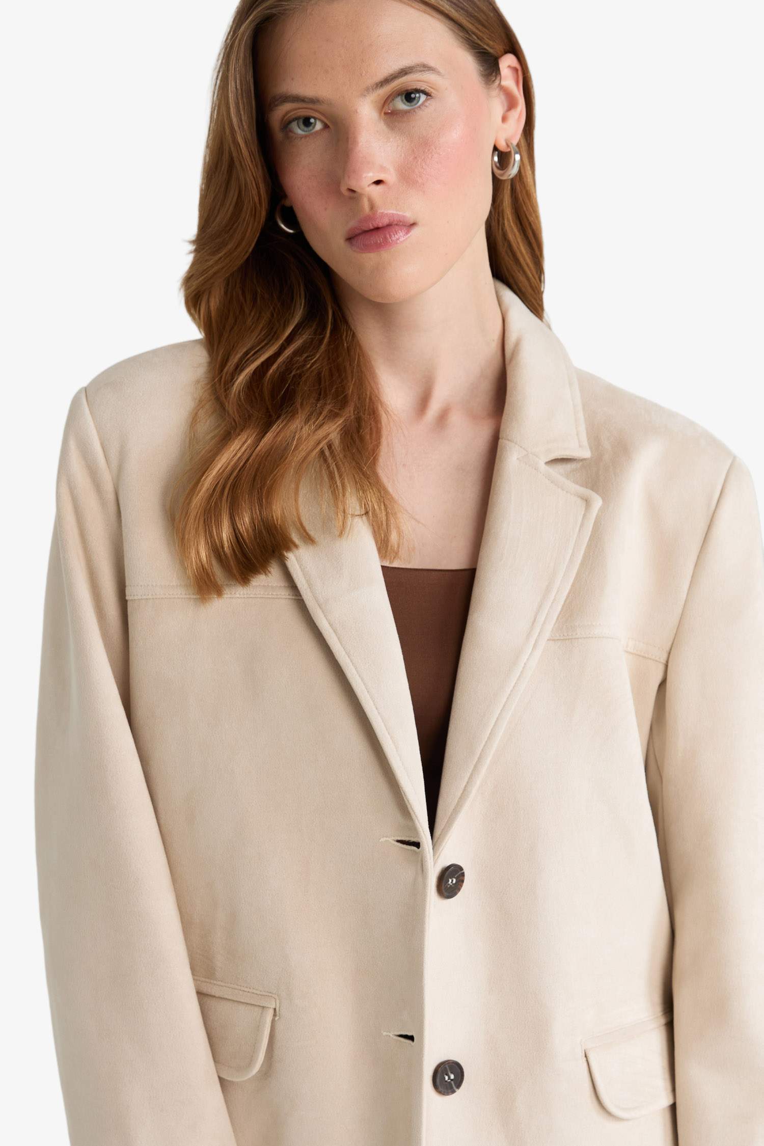 فيست بليزر قصة عادية برقبة بليزر شمواه