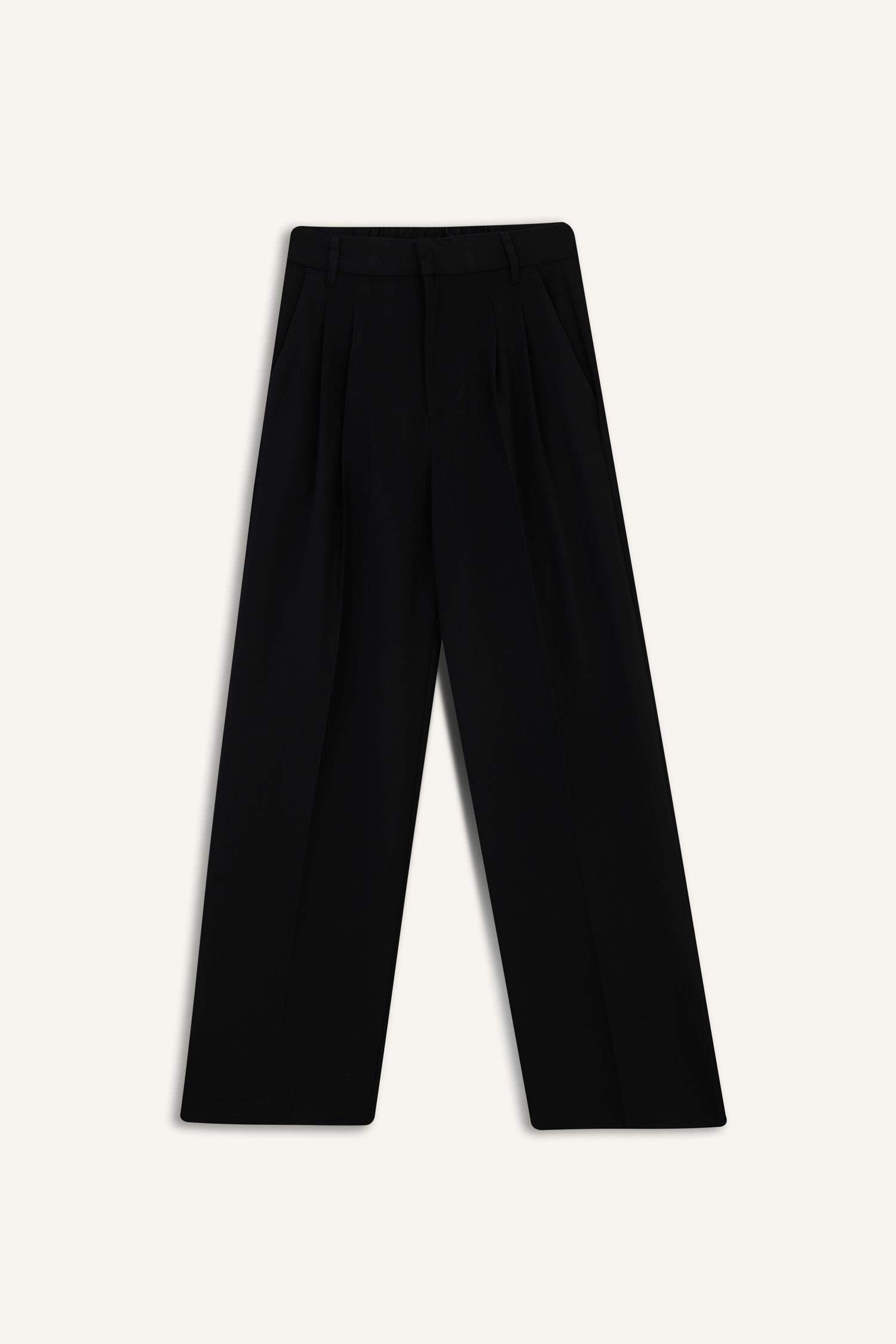 Широкие тканевые брюки с обычной посадкой на талии