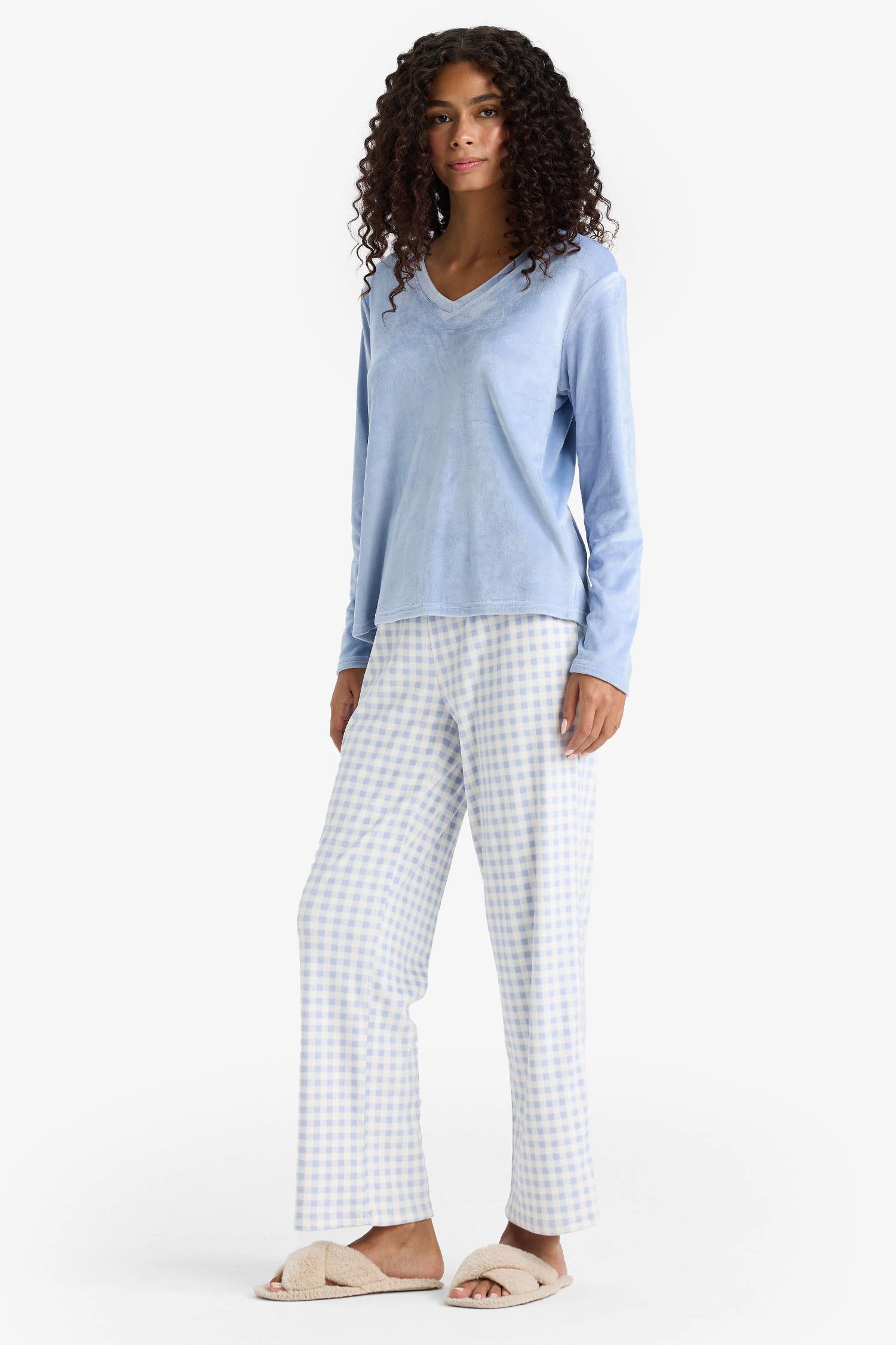 Pijama Takımı Regular Fit Uzun Kollu Velur Üst Kareli Uzun Alt