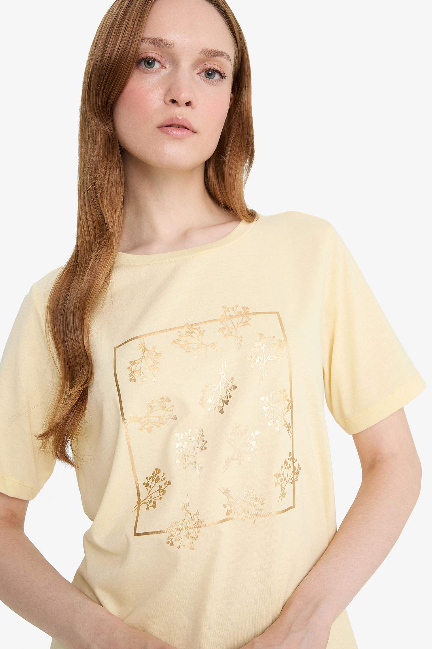 Regular Fit Crew Neck Short Sleeve T-Shirt