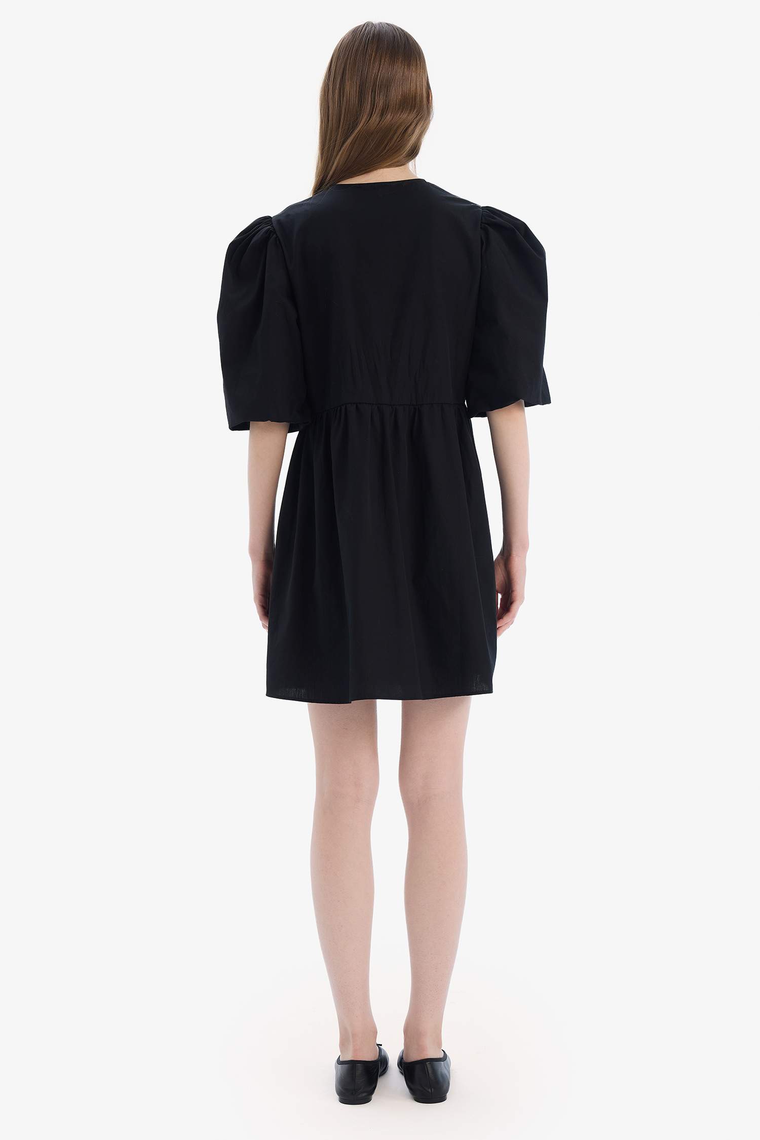 فستان ميدي بوبلين بقصة A بياخة مستديرة