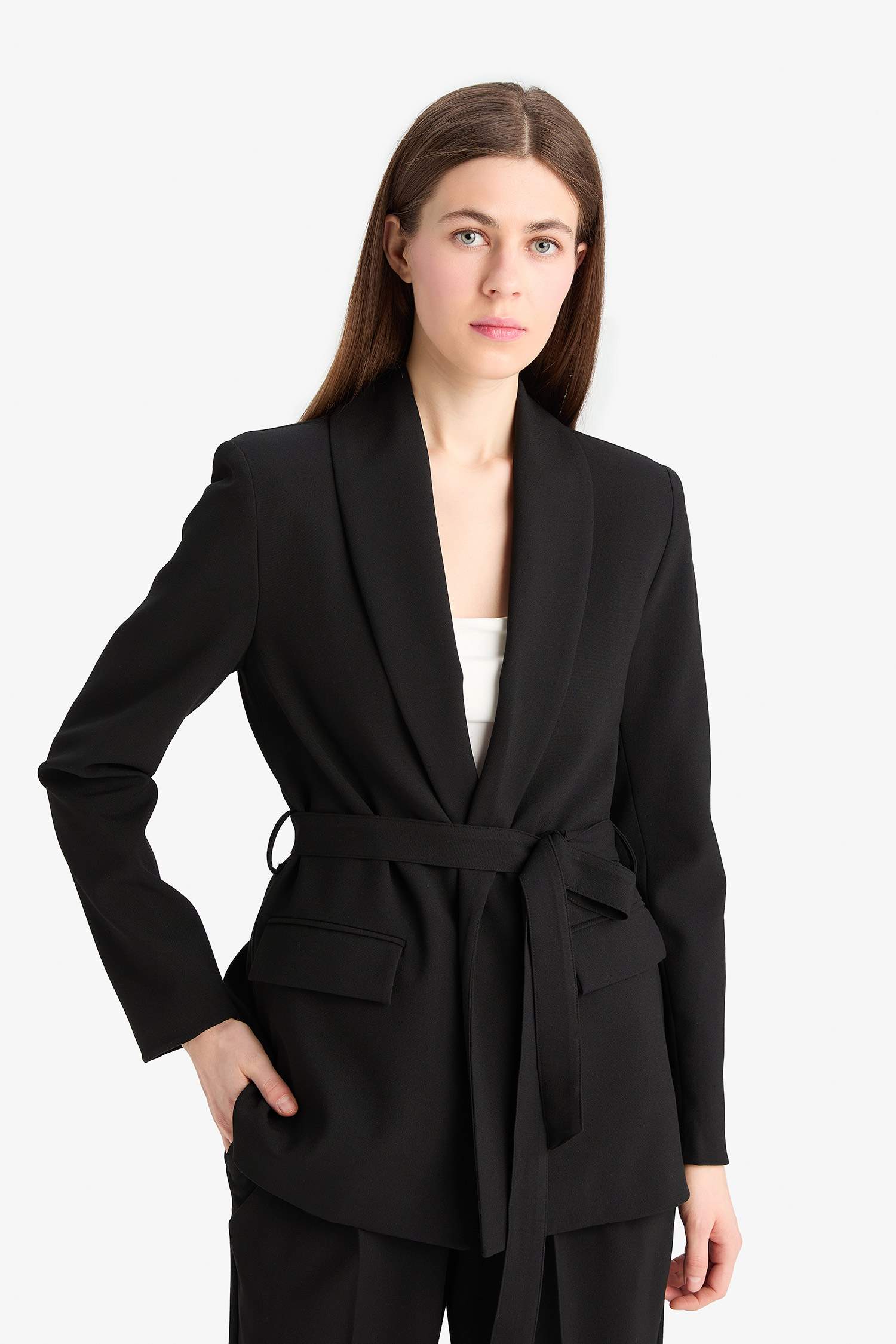 Regular Fit Kuşaklı Basic Düz Blazer Ceket