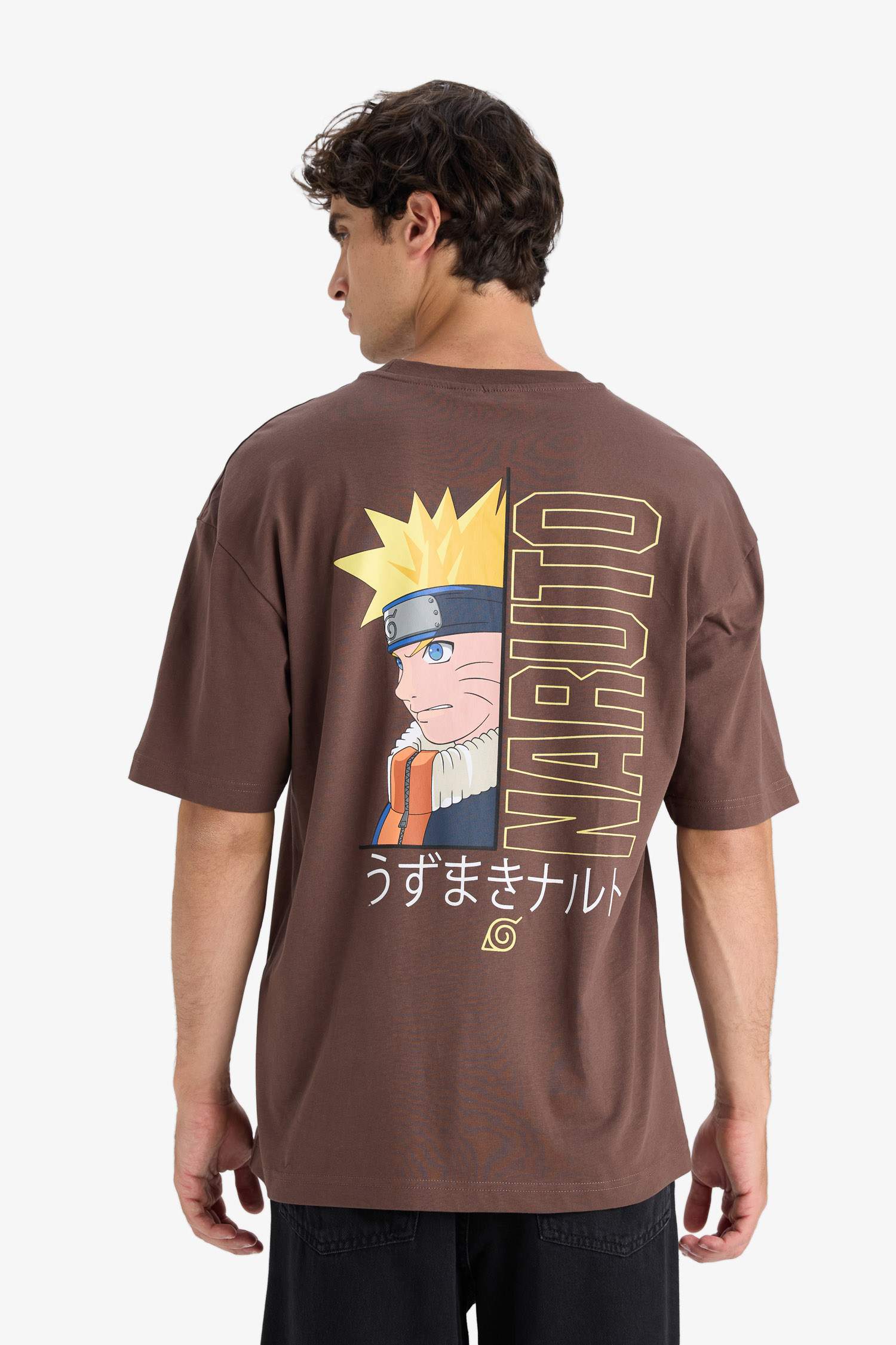 %100 Pamuk Naruto Boxy Fit Rahat Kesim Bisiklet Yaka Sırt Baskılı Kısa Kollu Tişört