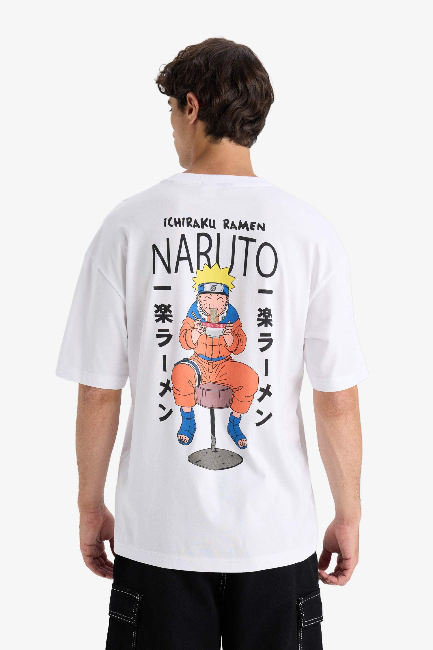 %100 Pamuk Naruto Boxy Fit Rahat Kesim Bisiklet Yaka Sırt Baskılı Kısa Kollu Tişört