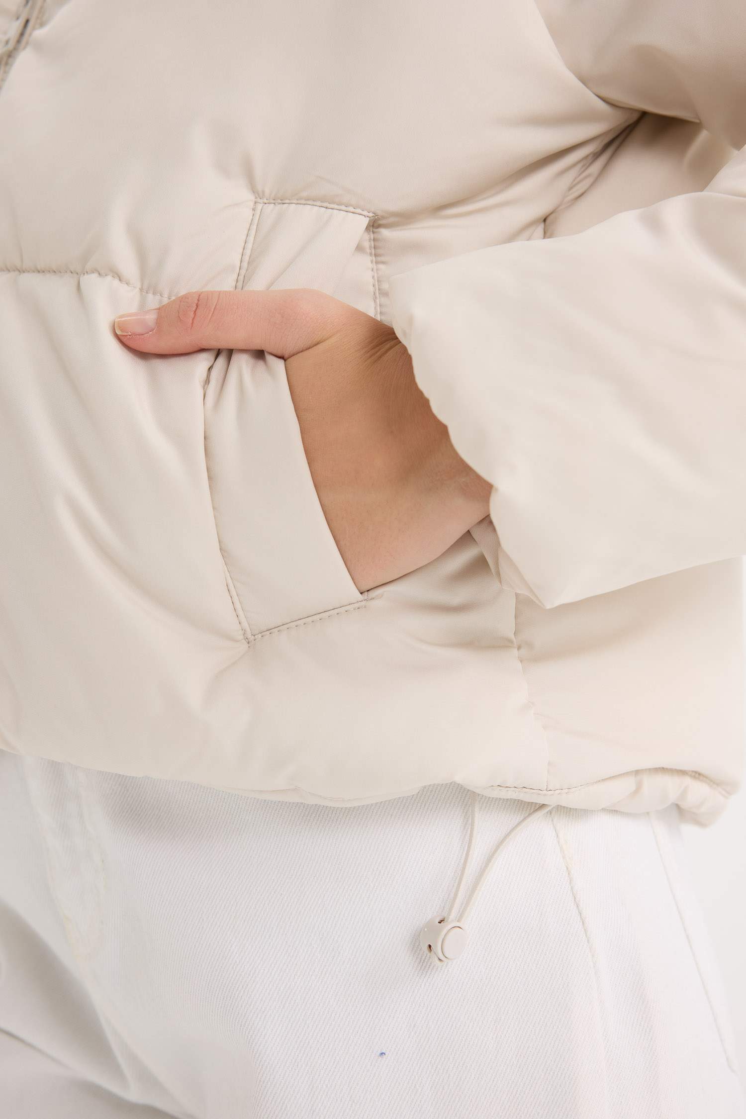 Regular Fit Şişme Mont Fermuarlı Cepli