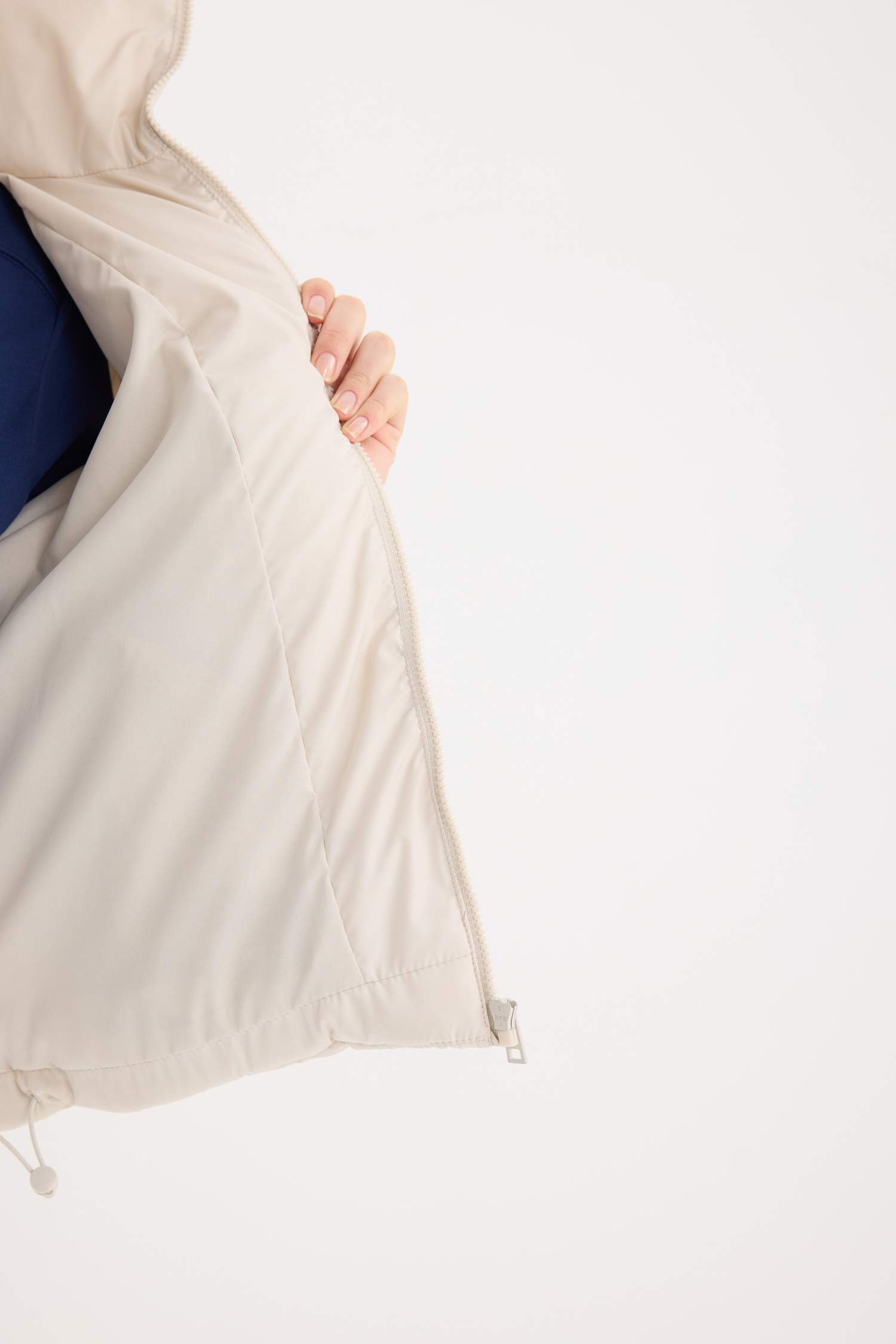 Regular Fit Şişme Mont Fermuarlı Cepli