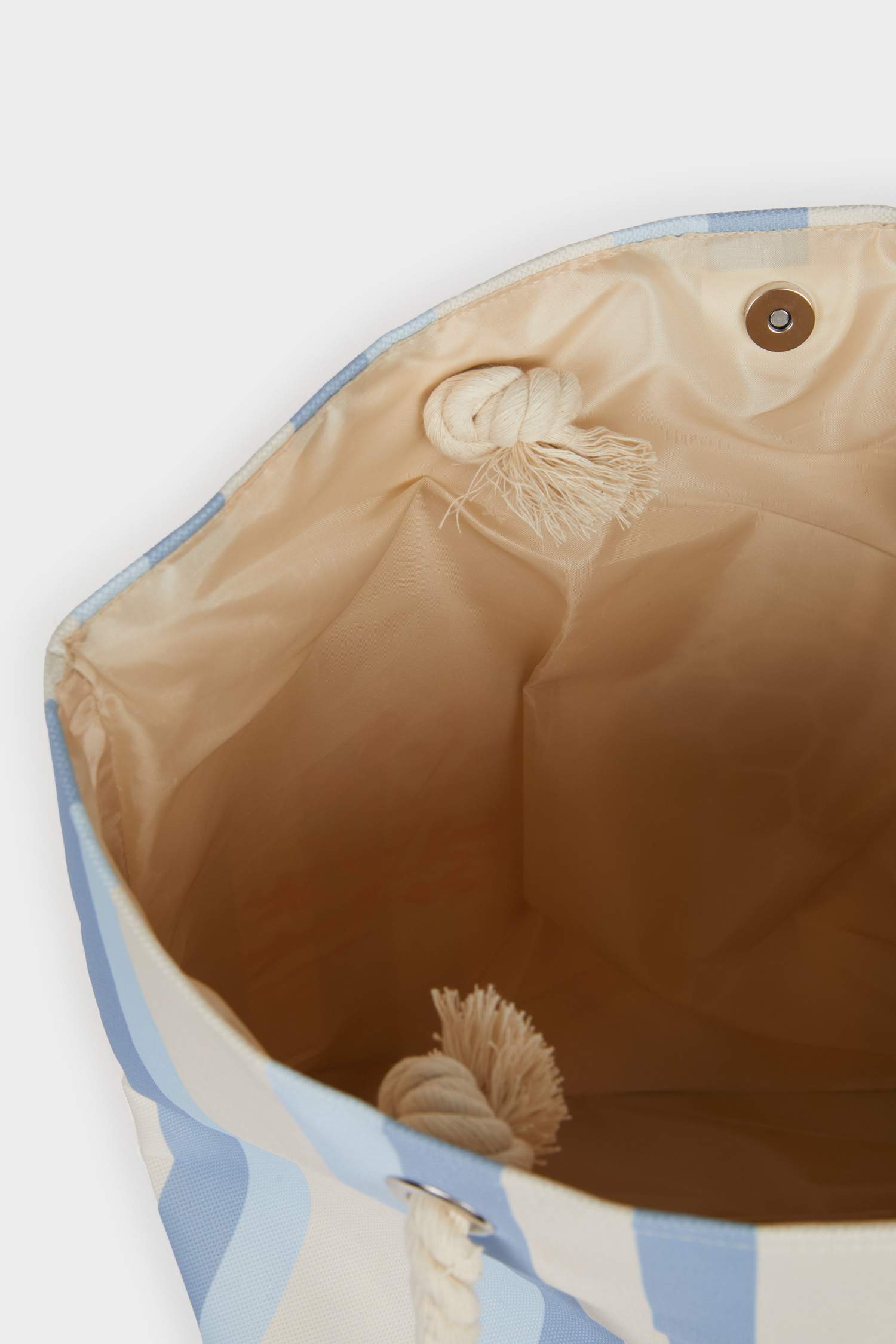 Kadın Kaplumbağa Desenli Plaj Çantası